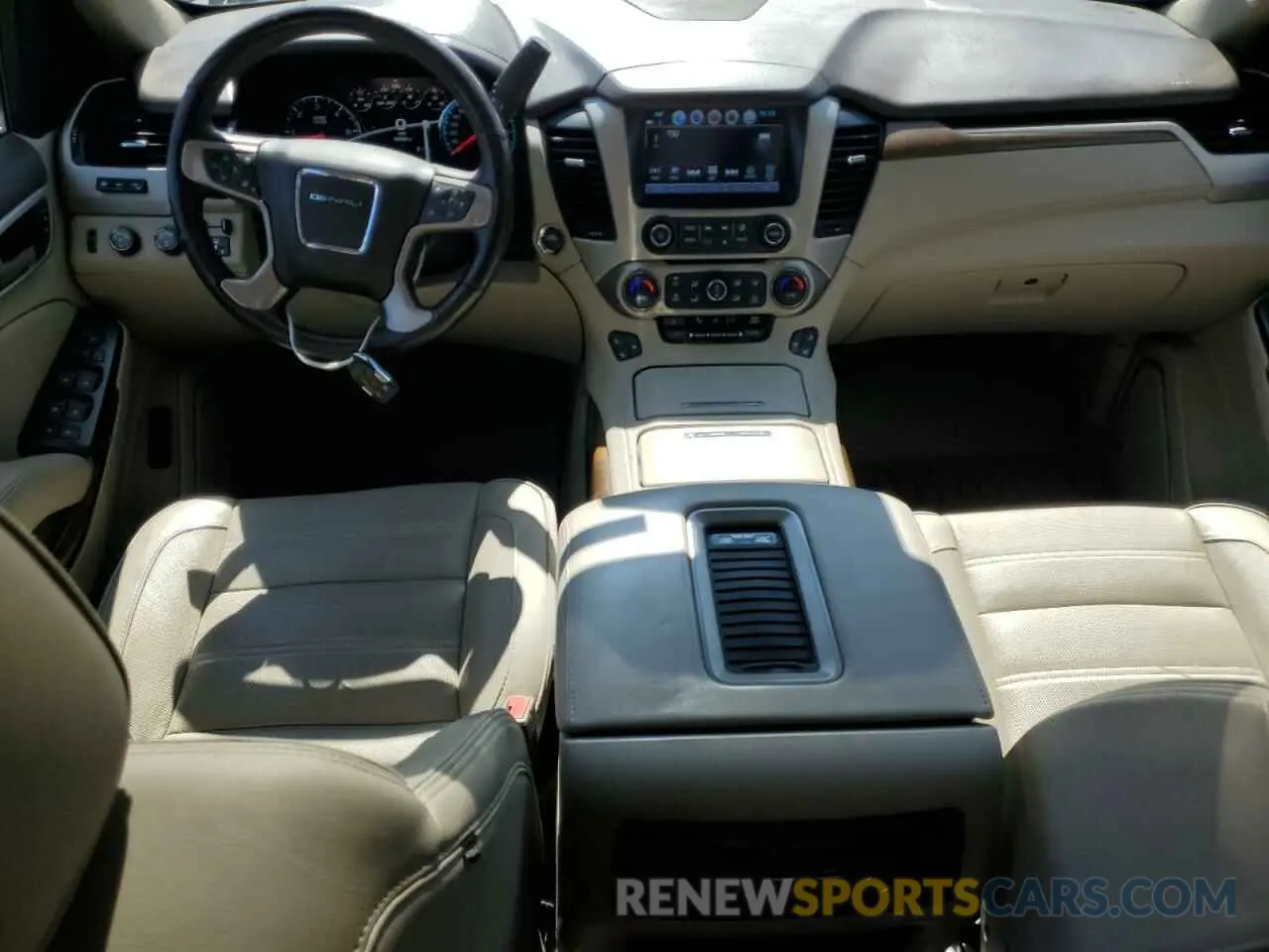 8 fotografías del automóvil dañado 1GKS2CKJ6KR296350 GMC YUKON 2019