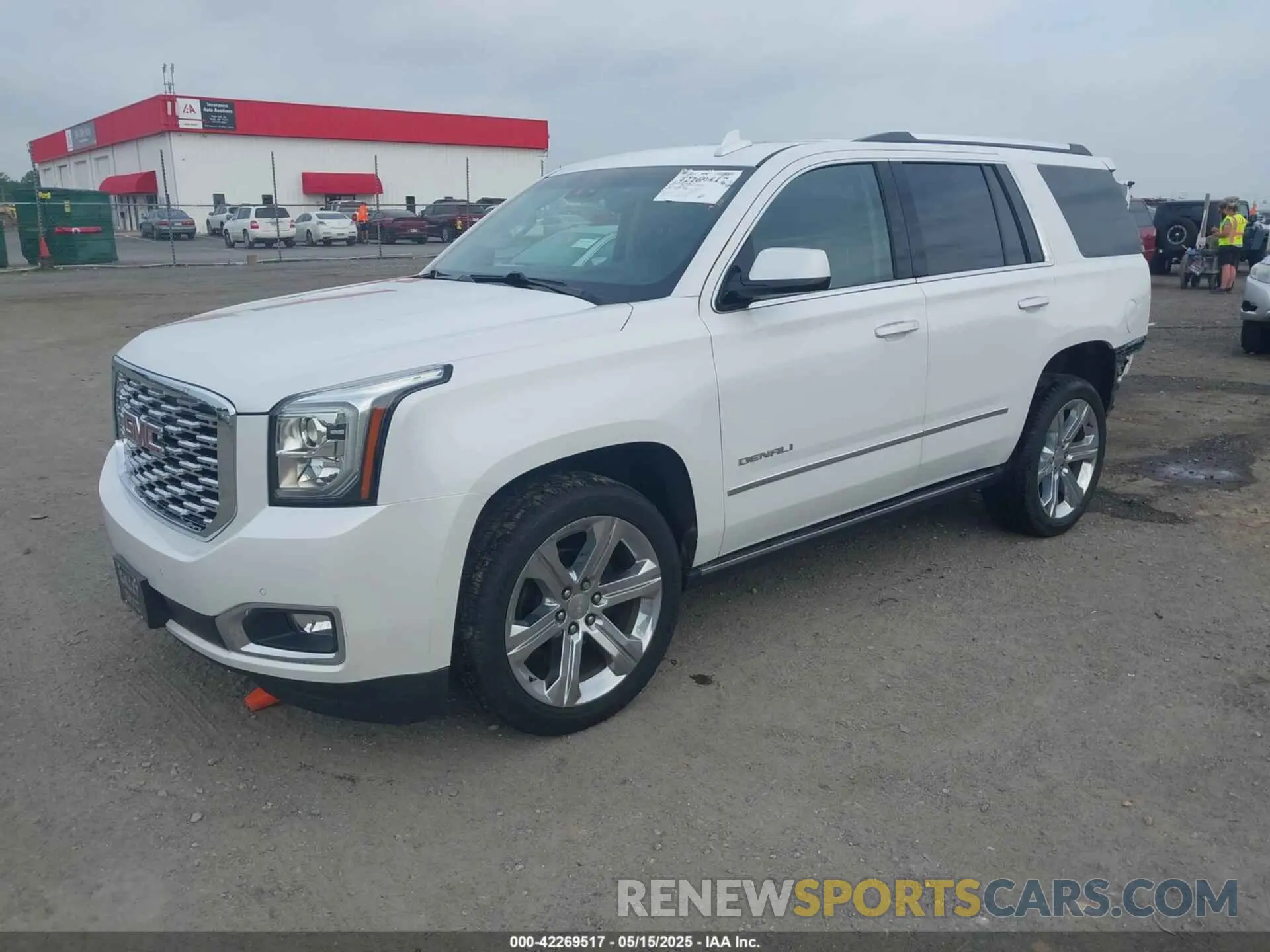2 fotografías del automóvil dañado 1GKS2CKJ8KR355981 GMC YUKON 2019