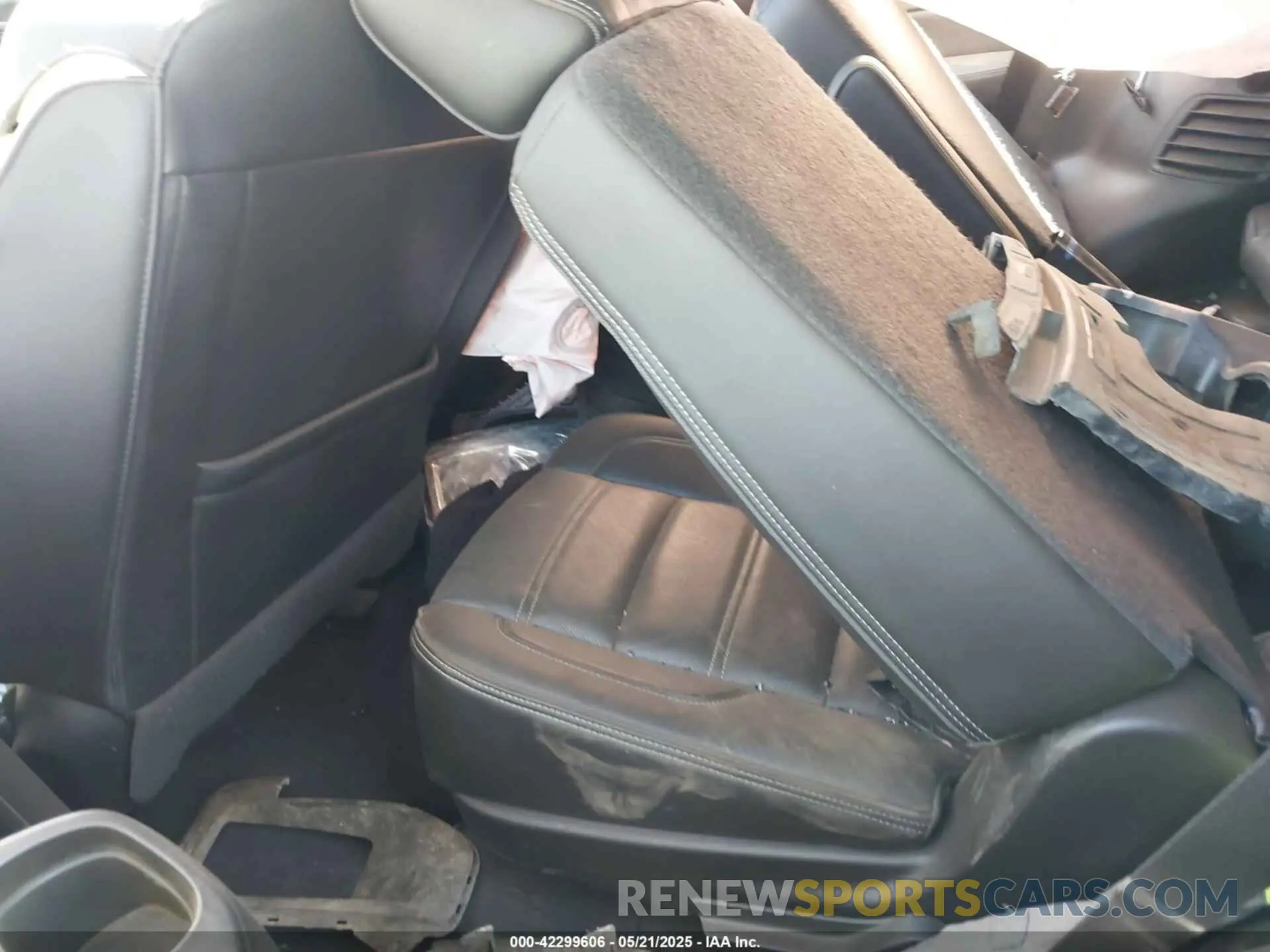 8 fotografías del automóvil dañado 1GKS2CKJ9KR326585 GMC YUKON 2019