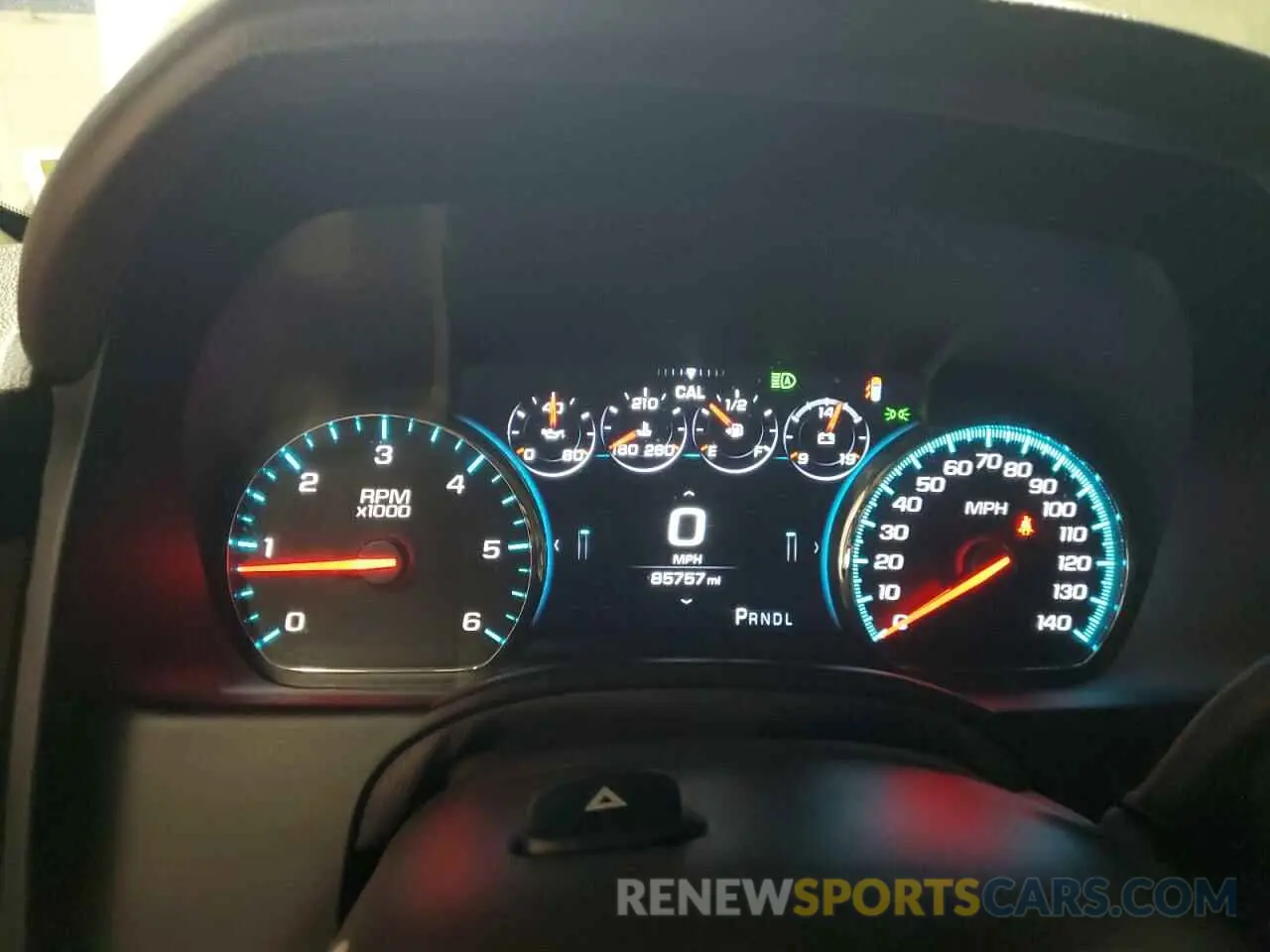 9 fotografías del automóvil dañado 1GKS2CKJ9KR409479 GMC YUKON 2019