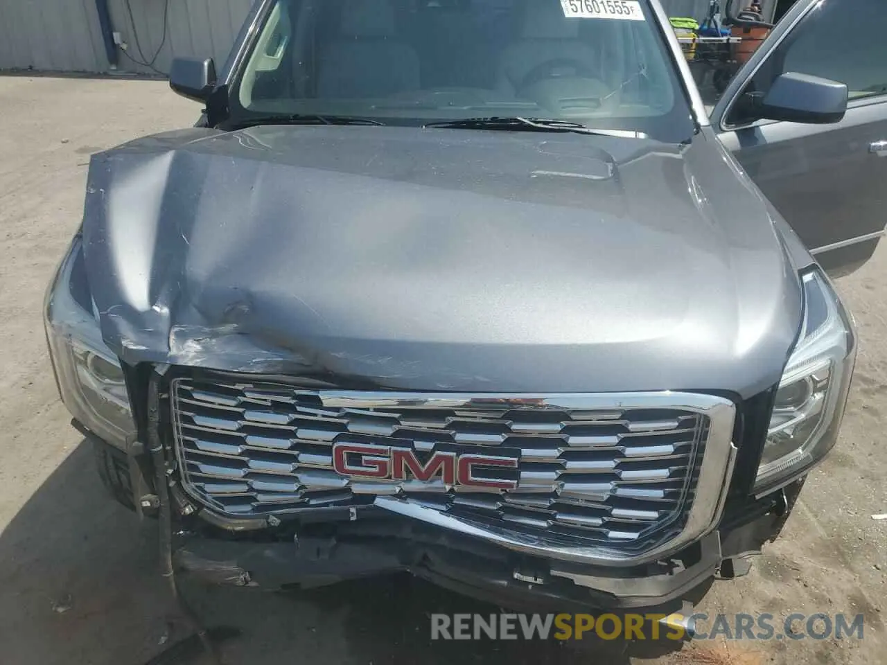 12 fotografías del automóvil dañado 1GKS2CKJXKR352600 GMC YUKON 2019