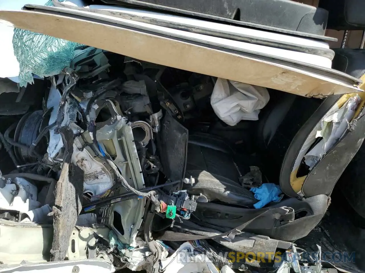 7 fotografías del automóvil dañado 1GKS2GKC0KR309103 GMC YUKON 2019