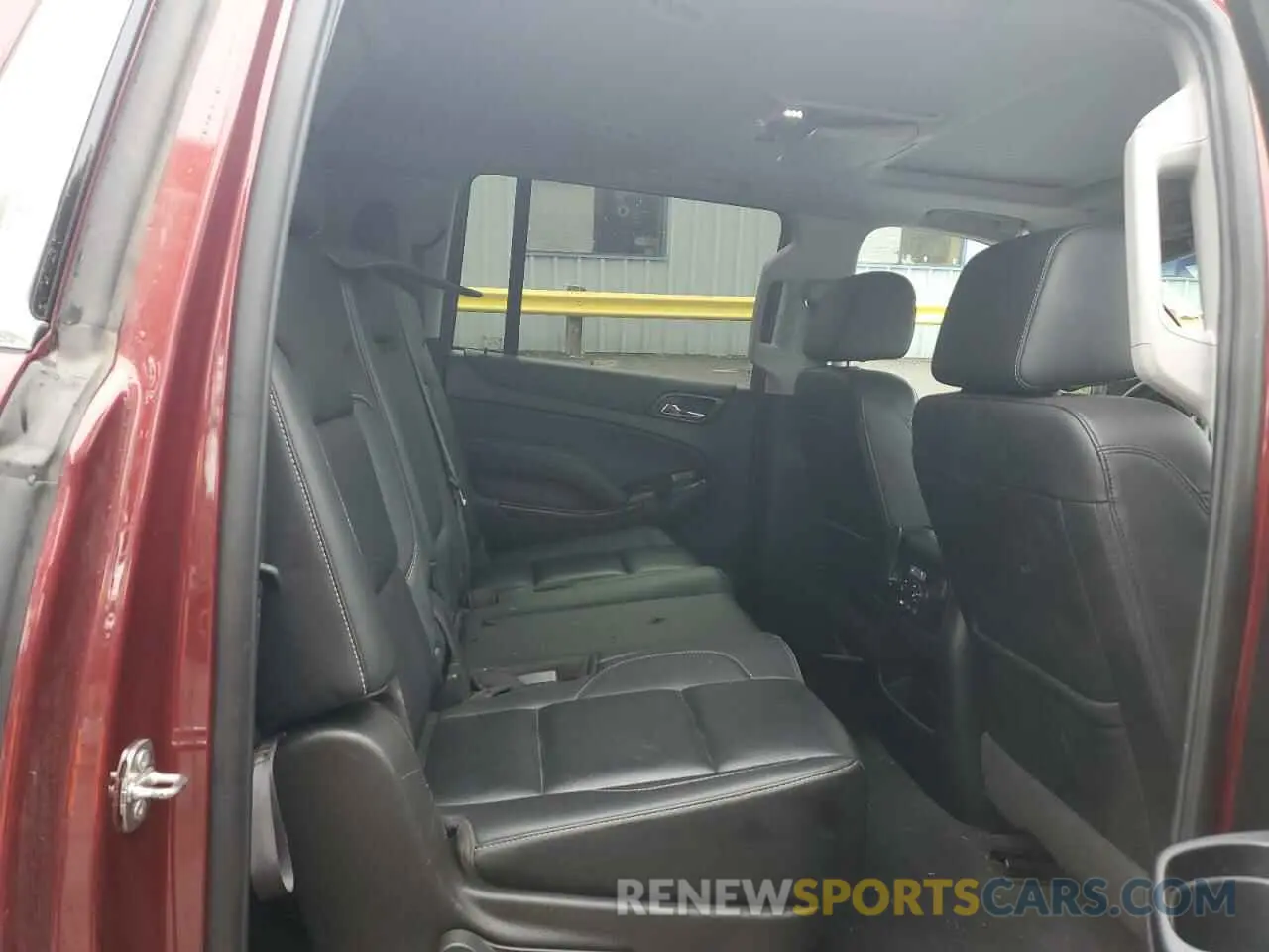 10 fotografías del automóvil dañado 1GKS2GKC6KR341781 GMC YUKON 2019