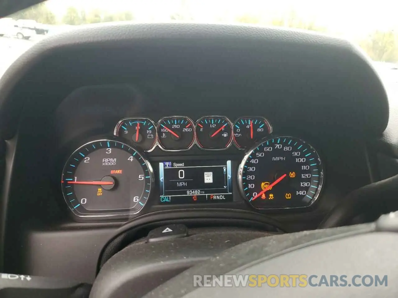 9 fotografías del automóvil dañado 1GKS2GKC6KR341781 GMC YUKON 2019