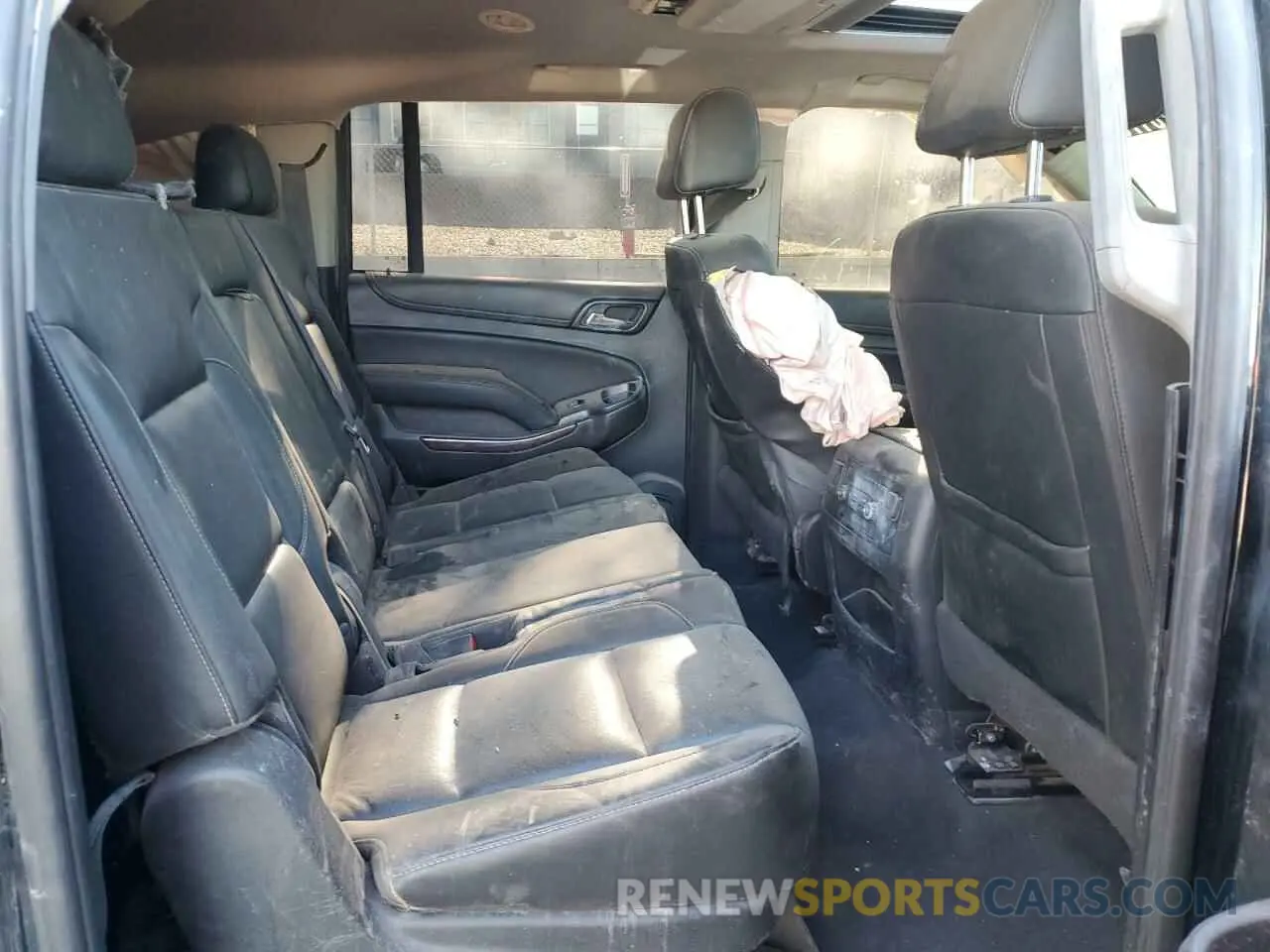11 fotografías del automóvil dañado 1GKS2GKCXKR234894 GMC YUKON 2019