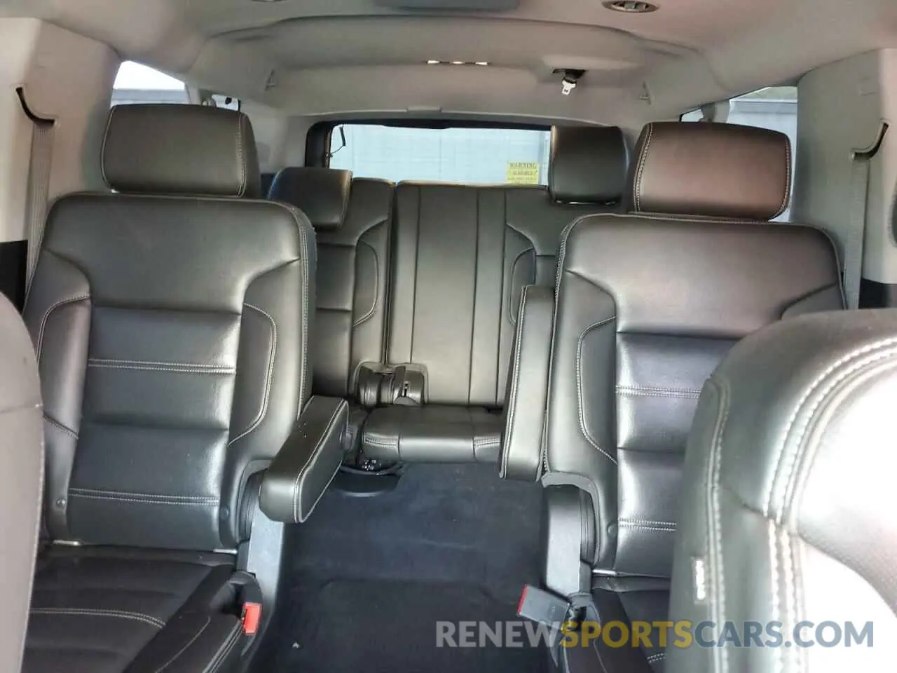 10 fotografías del automóvil dañado 1GKS2HKJ5KR114327 GMC YUKON 2019