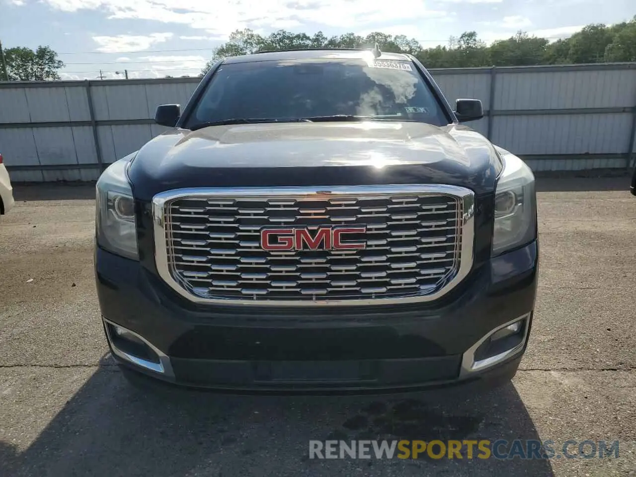 5 fotografías del automóvil dañado 1GKS2HKJ5KR114327 GMC YUKON 2019