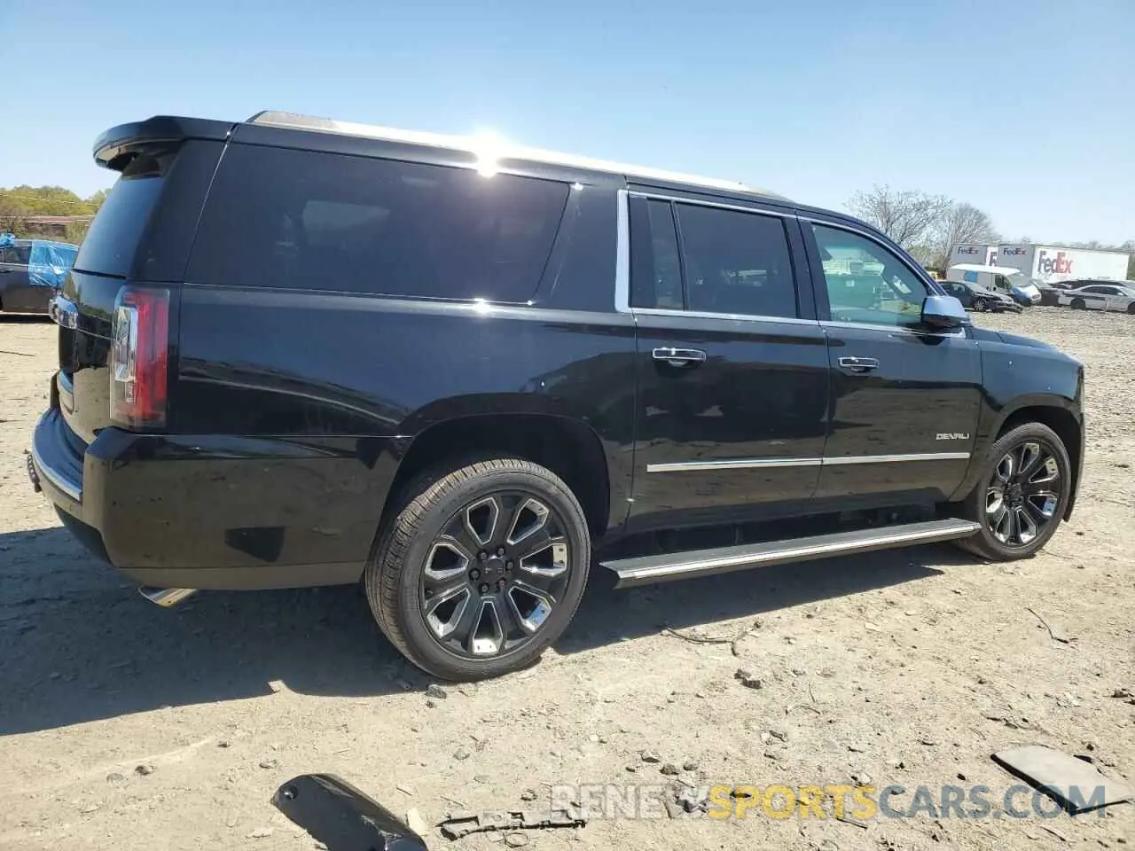 3 fotografías del automóvil dañado 1GKS2HKJ6KR307005 GMC YUKON 2019