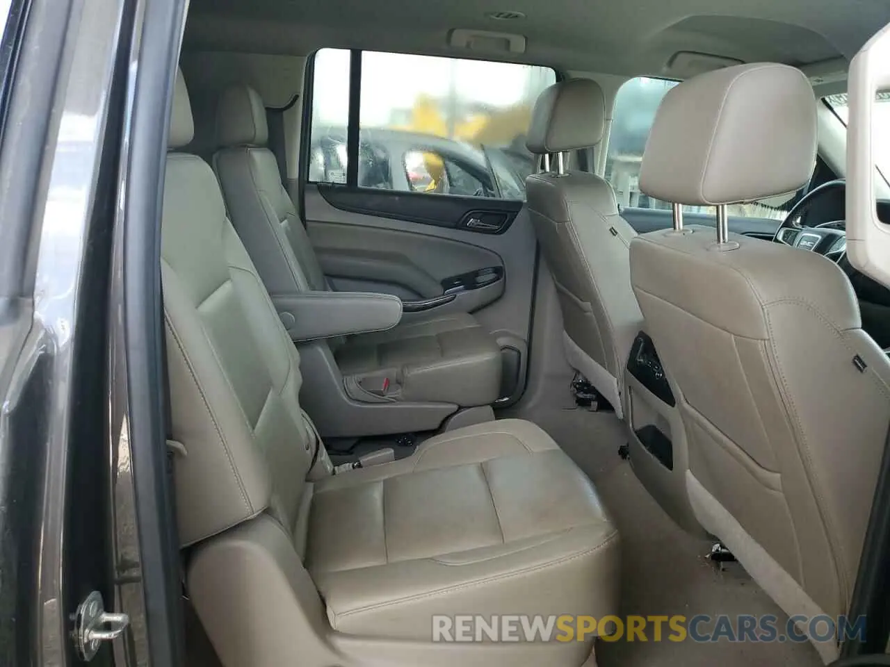 11 fotografías del automóvil dañado 1GKS2JKC3KR233809 GMC YUKON 2019