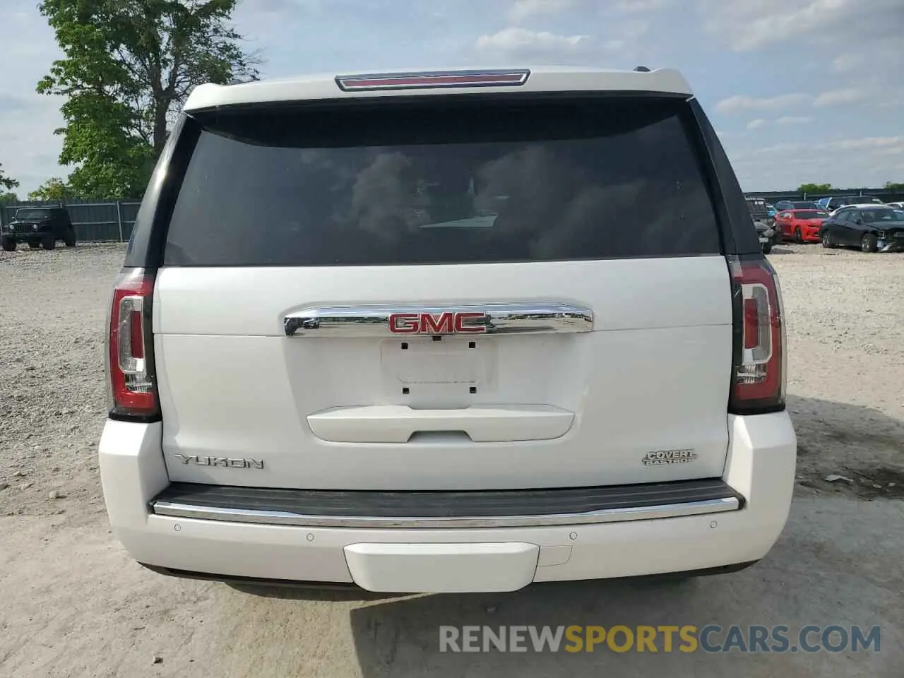 6 fotografías del automóvil dañado 1GKS1CKJ2LR179188 GMC YUKON 2020