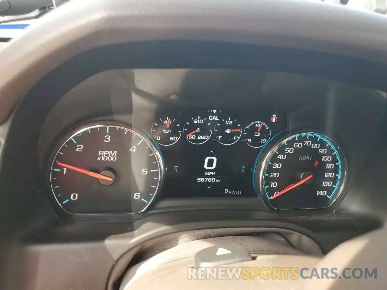 9 fotografías del automóvil dañado 1GKS1CKJ2LR179188 GMC YUKON 2020