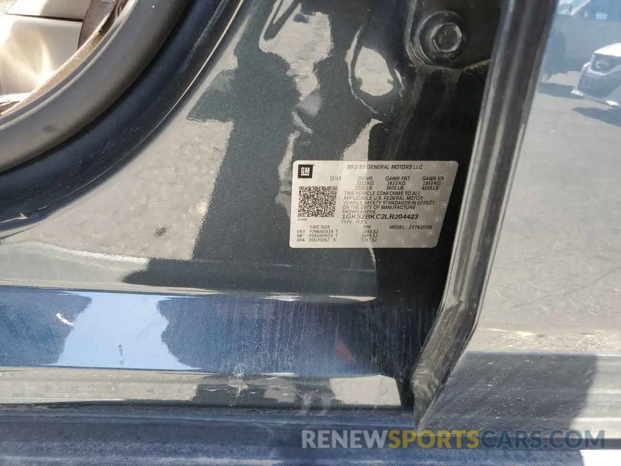 13 fotografías del automóvil dañado 1GKS2BKC2LR204423 GMC YUKON 2020