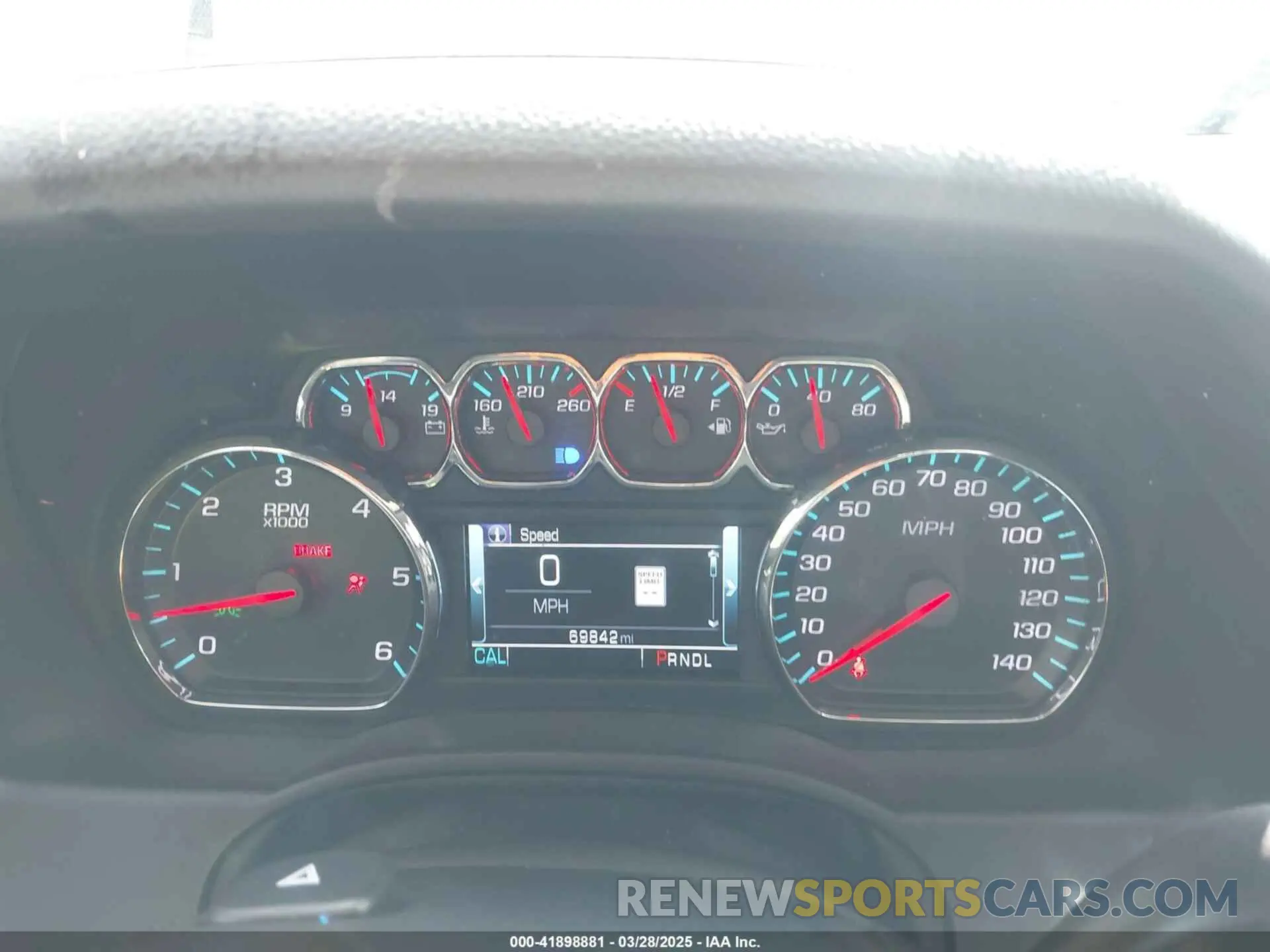7 fotografías del automóvil dañado 1GKS2BKC7LR289730 GMC YUKON 2020