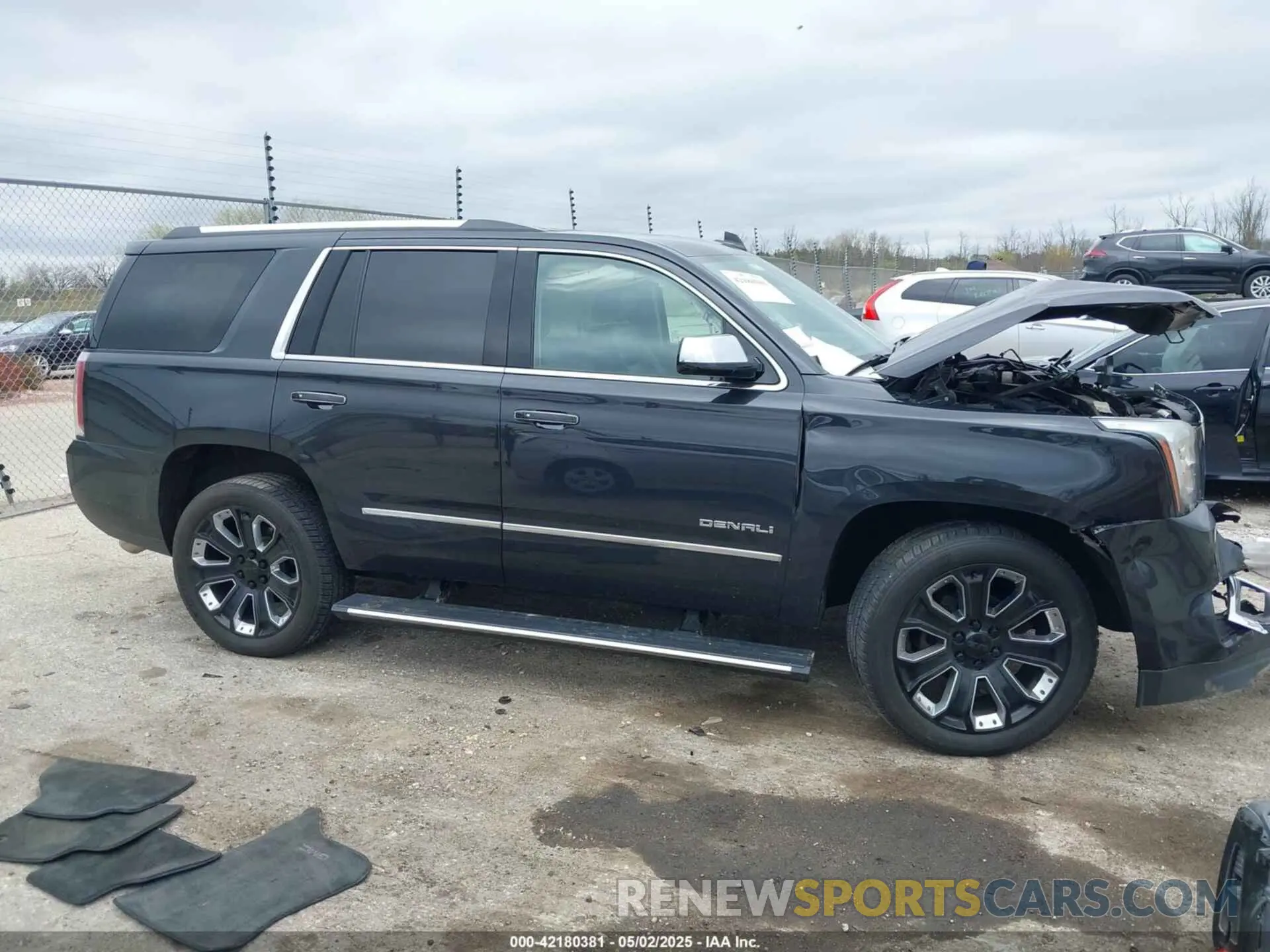14 fotografías del automóvil dañado 1GKS2CKJ4LR137778 GMC YUKON 2020