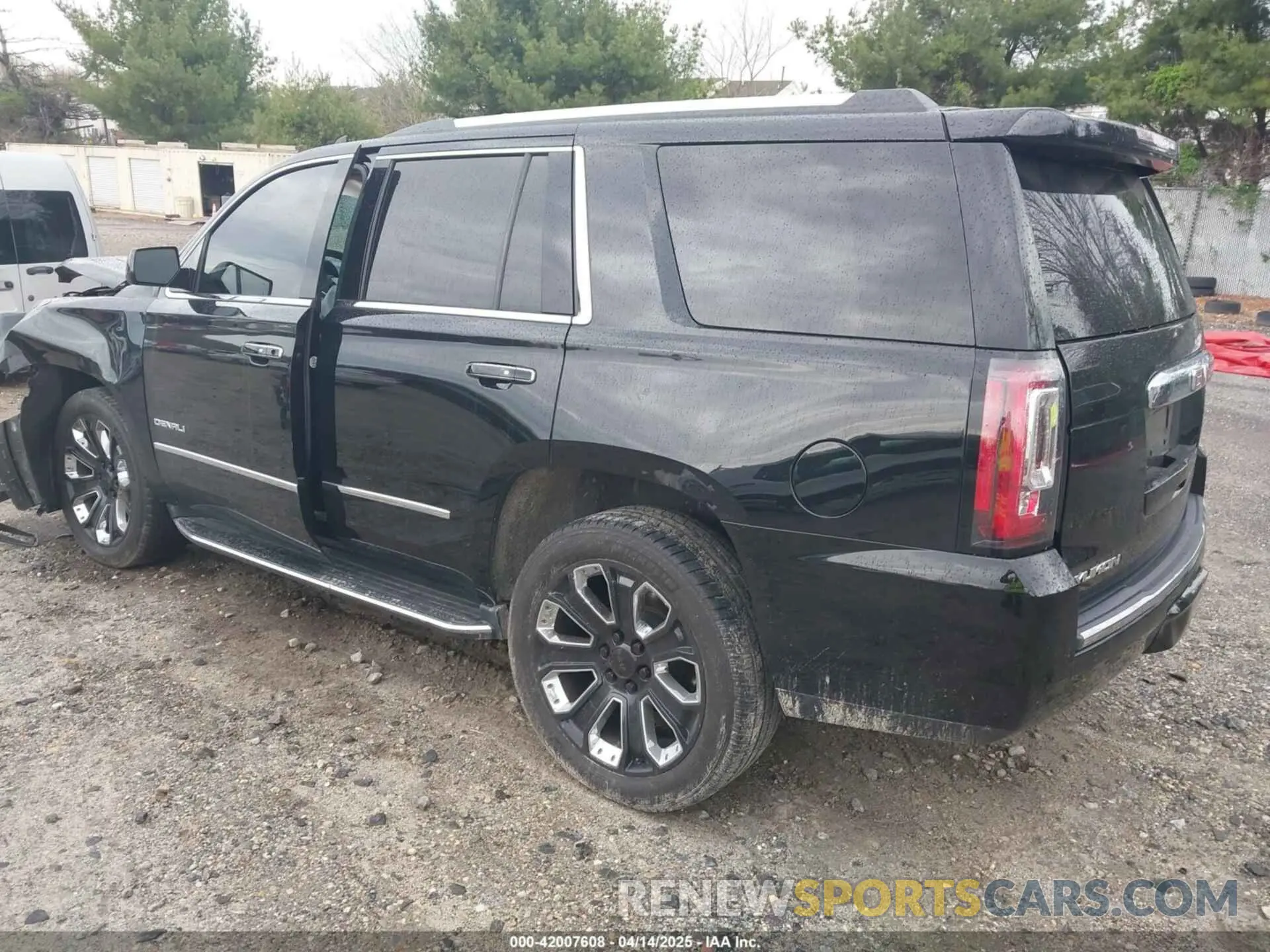 3 fotografías del automóvil dañado 1GKS2CKJ7LR286654 GMC YUKON 2020