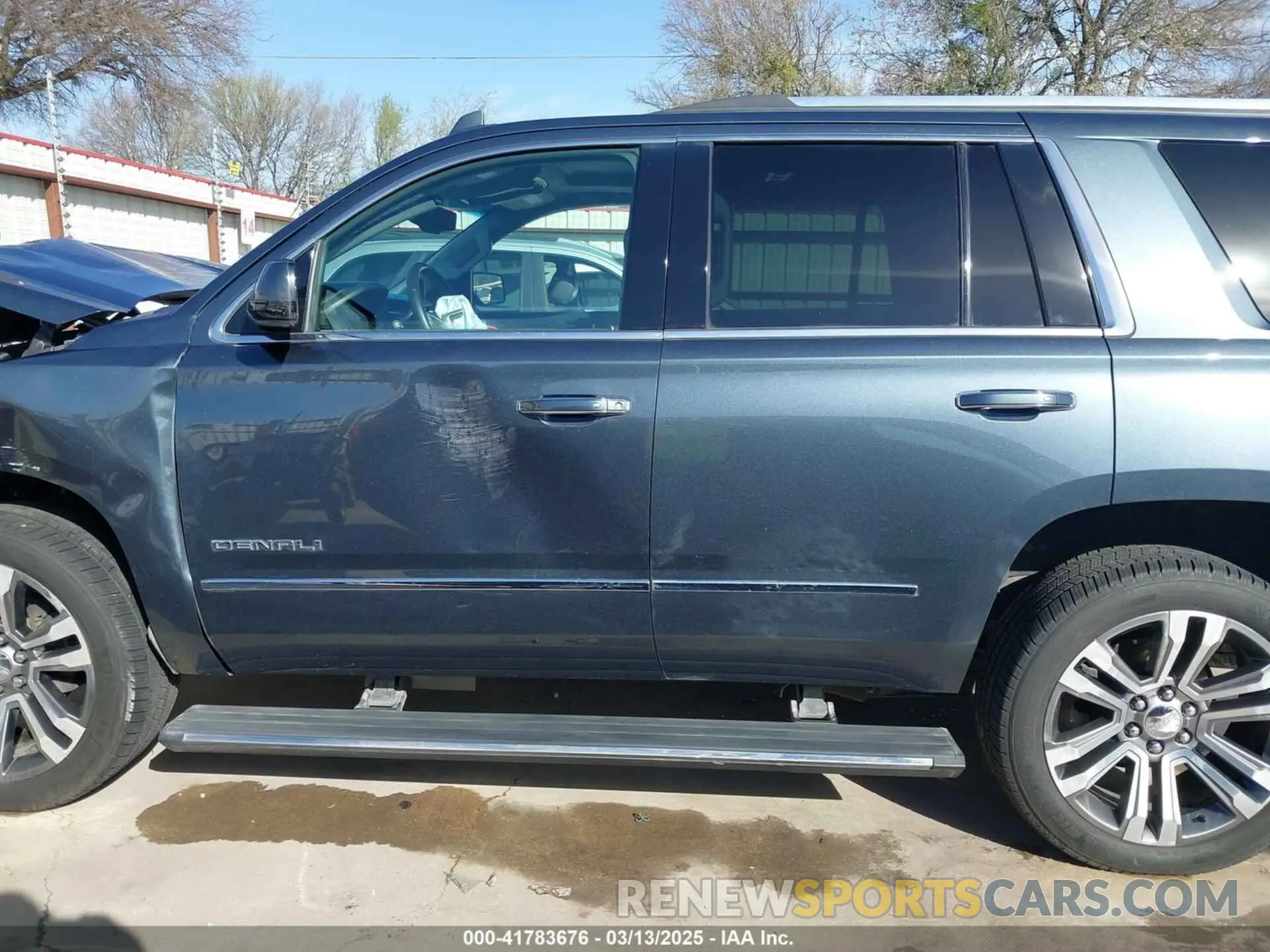 15 fotografías del automóvil dañado 1GKS2CKJ8LR108770 GMC YUKON 2020