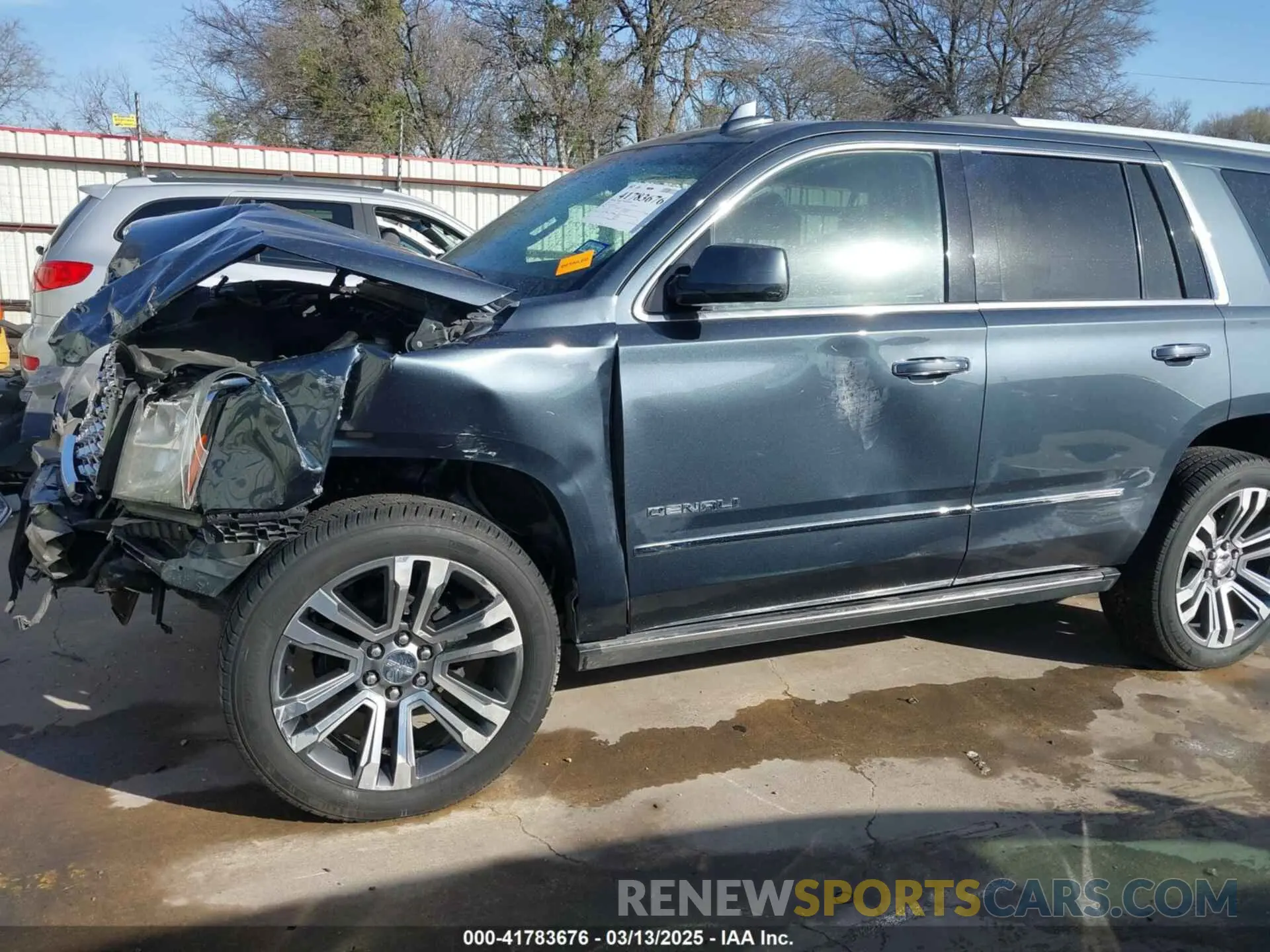 19 fotografías del automóvil dañado 1GKS2CKJ8LR108770 GMC YUKON 2020