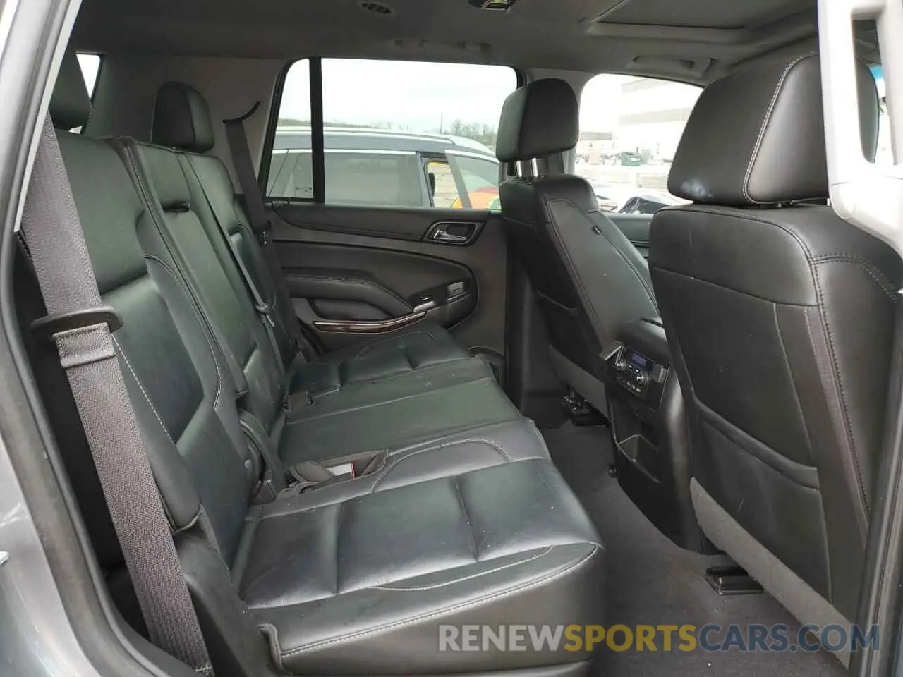 11 fotografías del automóvil dañado 1GKS2DKCXLR123892 GMC YUKON 2020