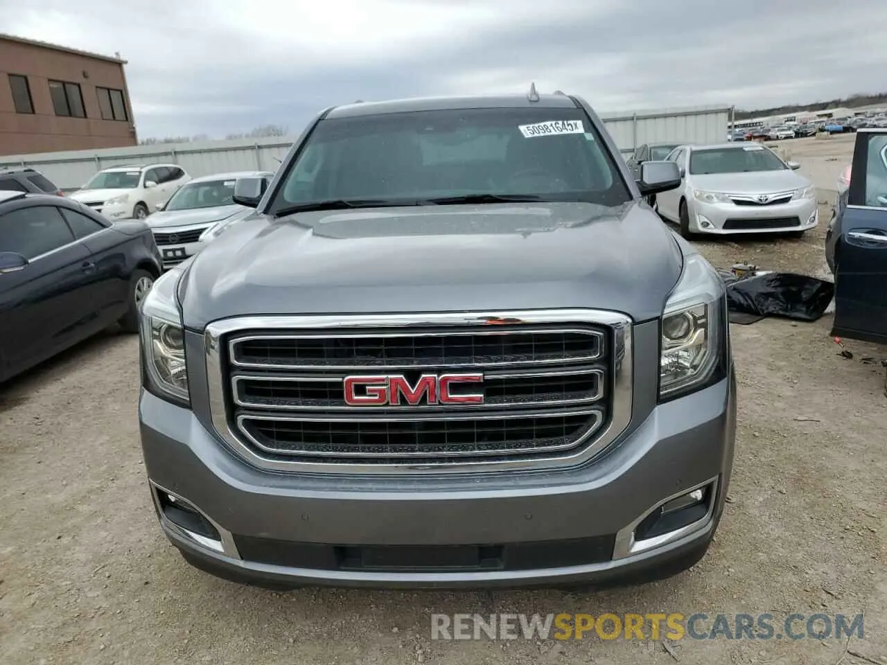 5 fotografías del automóvil dañado 1GKS2DKCXLR123892 GMC YUKON 2020