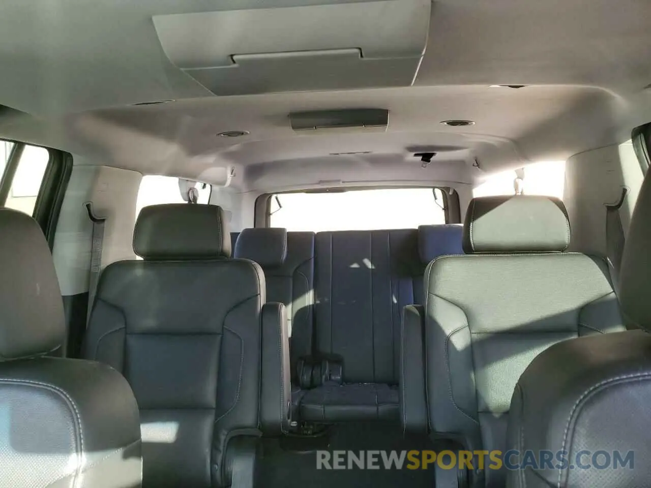 10 fotografías del automóvil dañado 1GKS2GKC9LR134559 GMC YUKON 2020