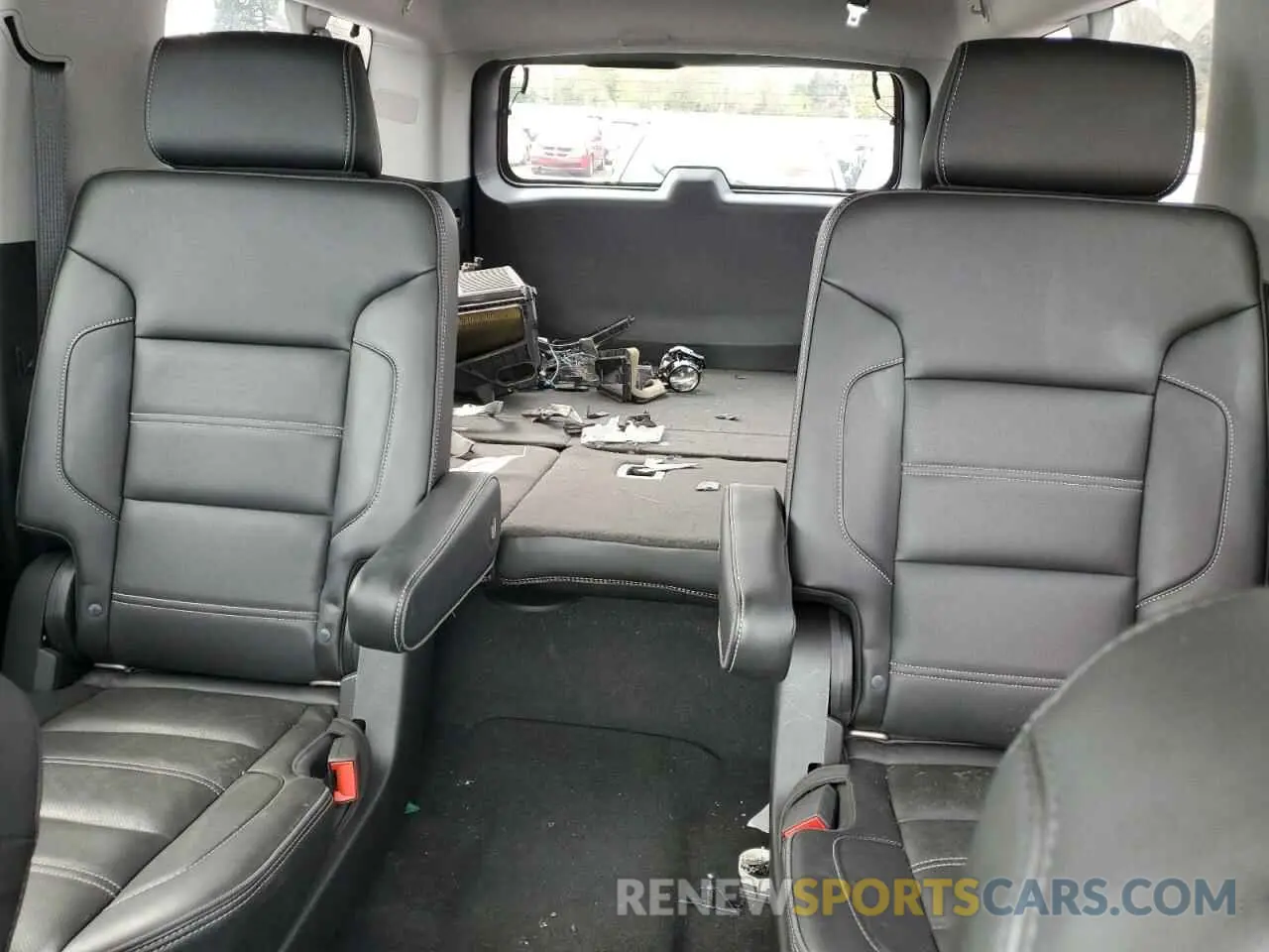 10 fotografías del automóvil dañado 1GKS2HKJ6LR303991 GMC YUKON 2020