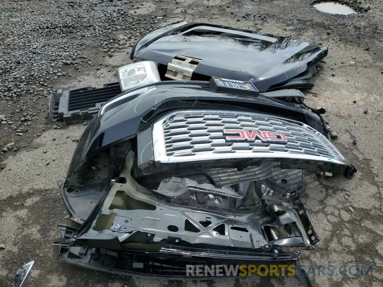 13 fotografías del automóvil dañado 1GKS2HKJ6LR303991 GMC YUKON 2020