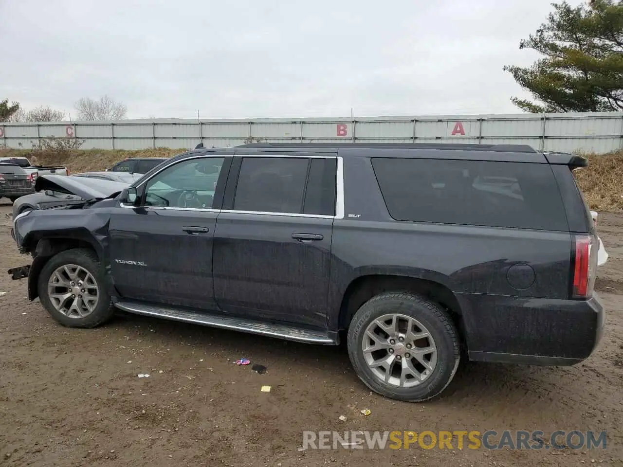 2 fotografías del automóvil dañado 1GKS2JKC3LR208149 GMC YUKON 2020