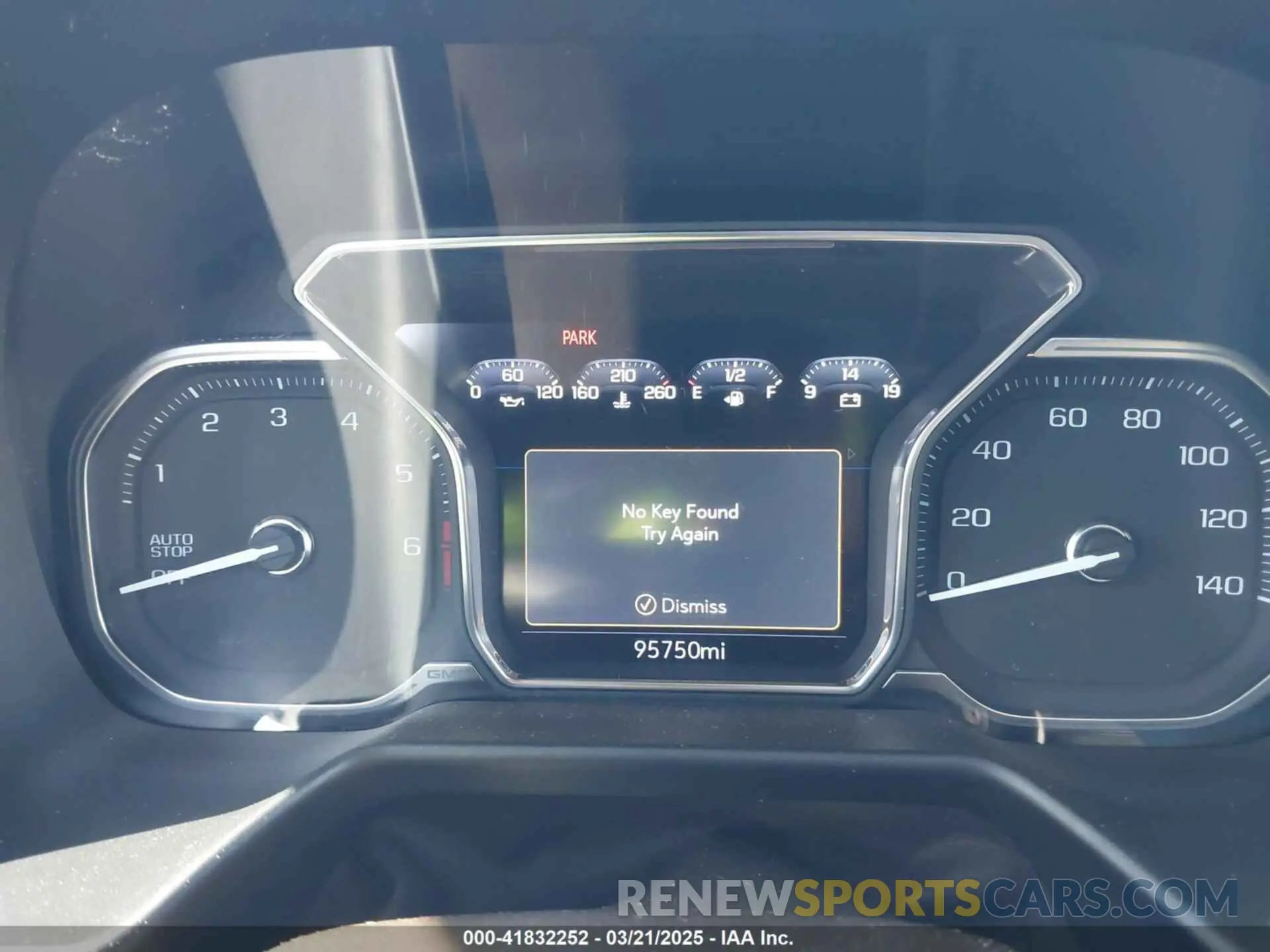7 fotografías del automóvil dañado 1GKS1BKD3MR168352 GMC YUKON 2021