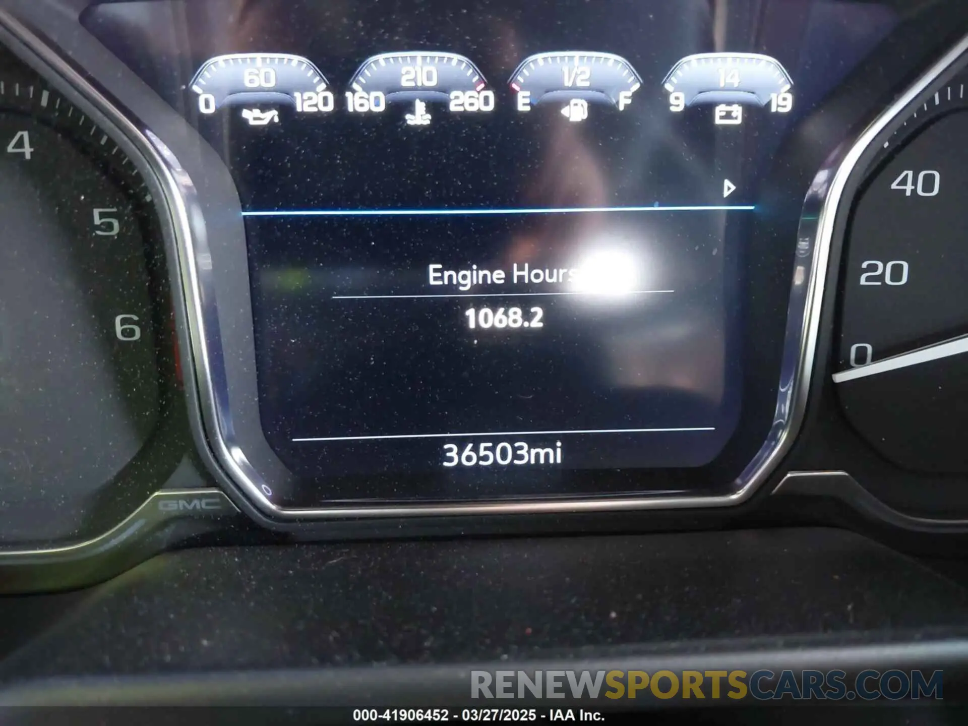 14 fotografías del automóvil dañado 1GKS1BKD4MR112212 GMC YUKON 2021