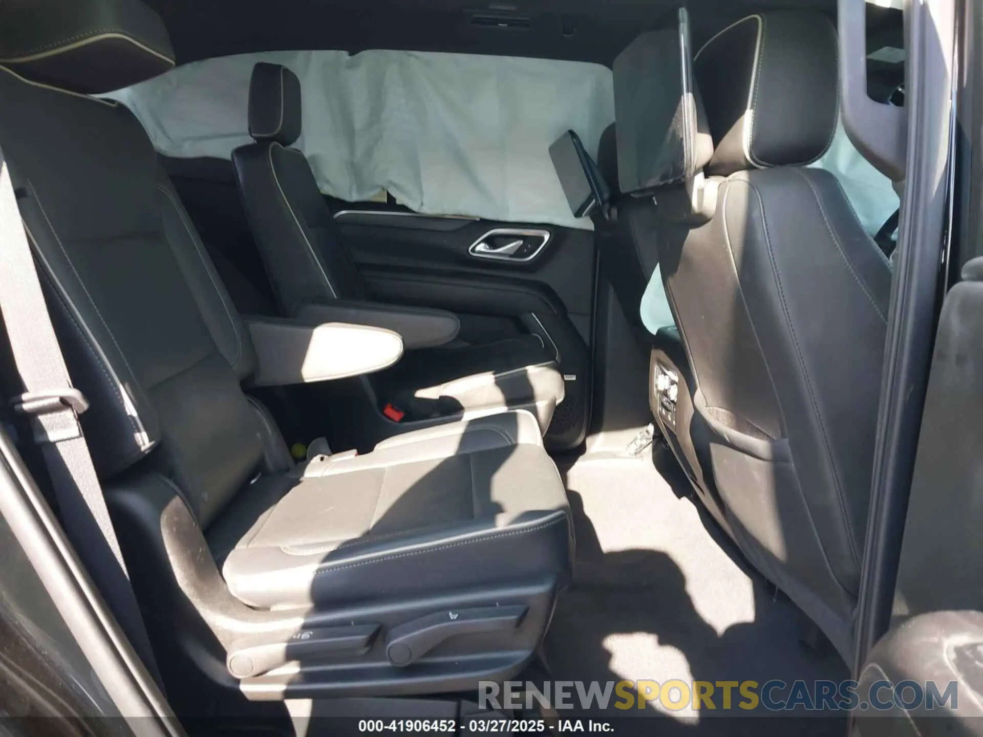 8 fotografías del automóvil dañado 1GKS1BKD4MR112212 GMC YUKON 2021