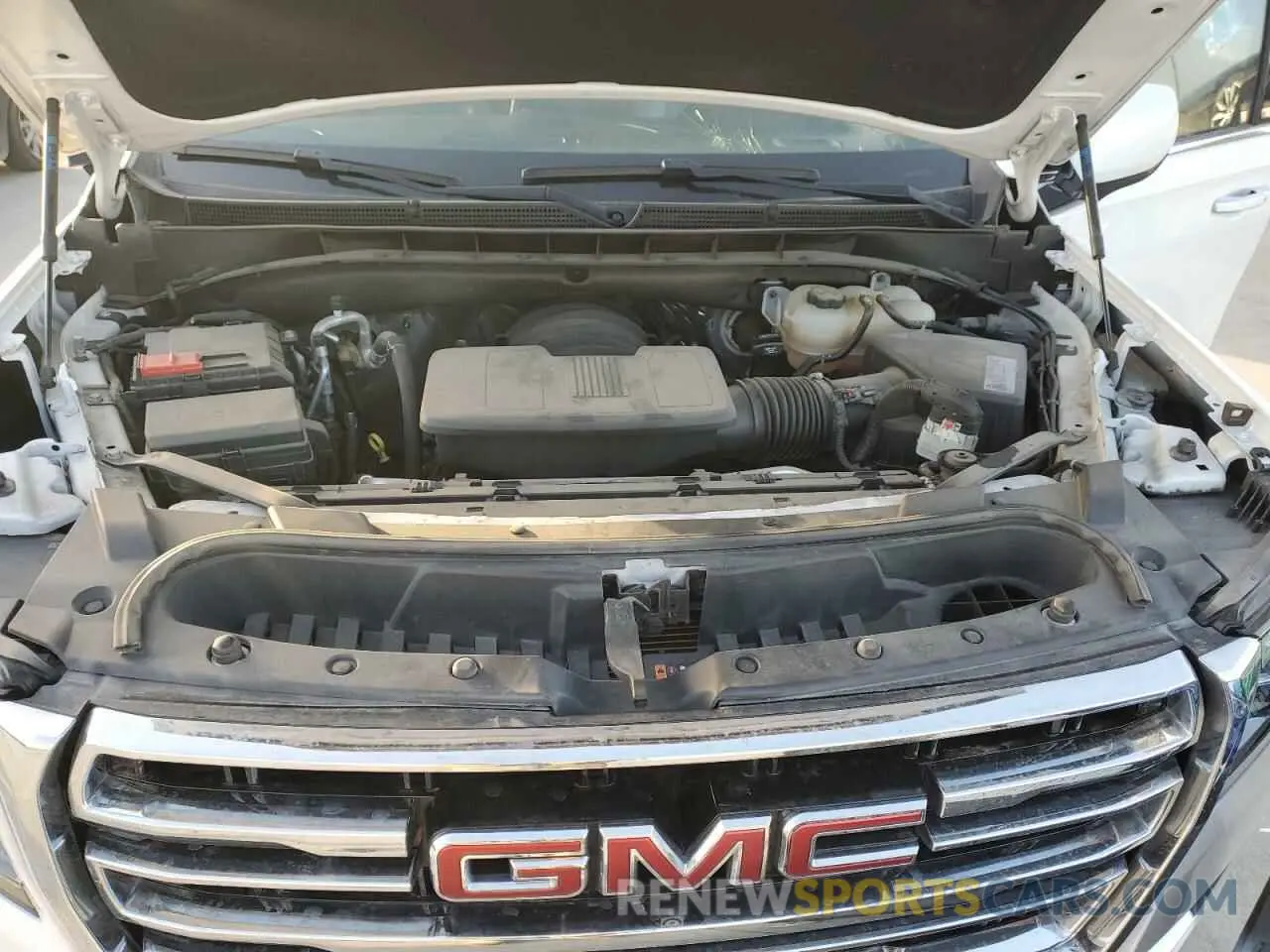 12 fotografías del automóvil dañado 1GKS1BKD9MR442072 GMC YUKON 2021