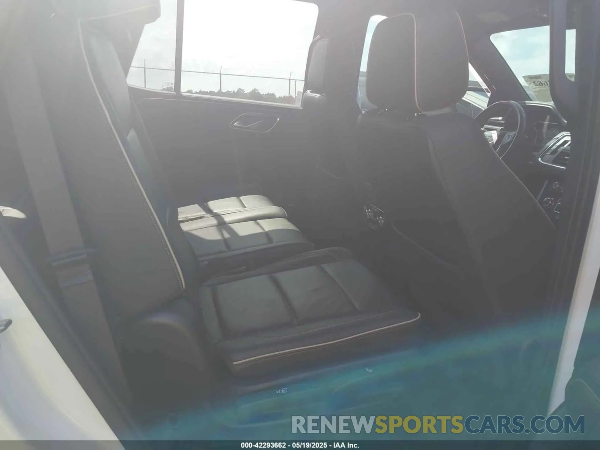 8 fotografías del automóvil dañado 1GKS1BKDXMR284292 GMC YUKON 2021