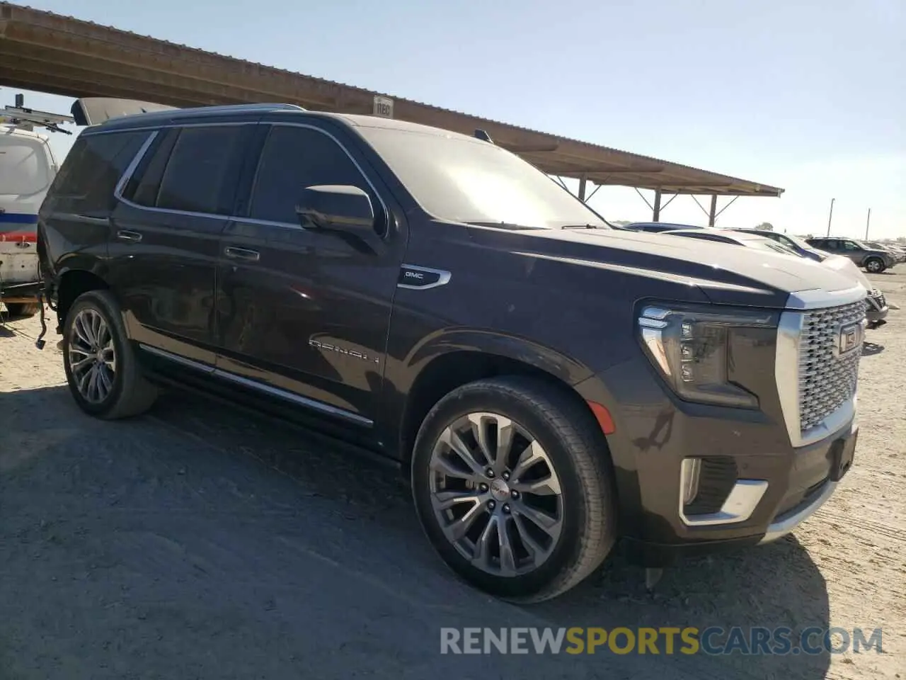 4 fotografías del automóvil dañado 1GKS1DKL0MR264474 GMC YUKON 2021