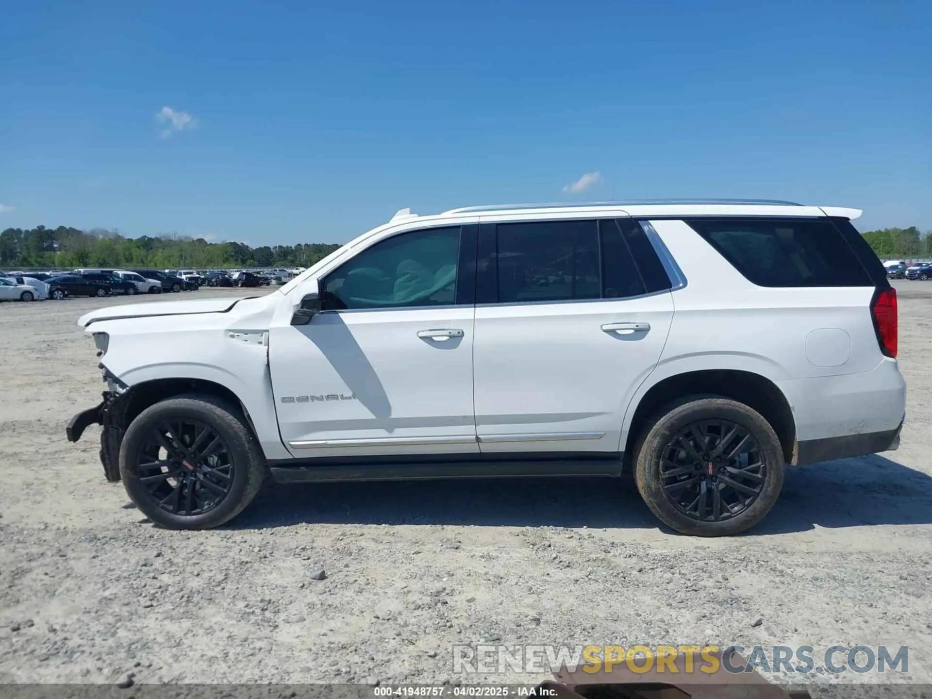 15 fotografías del automóvil dañado 1GKS1DKL2MR142019 GMC YUKON 2021
