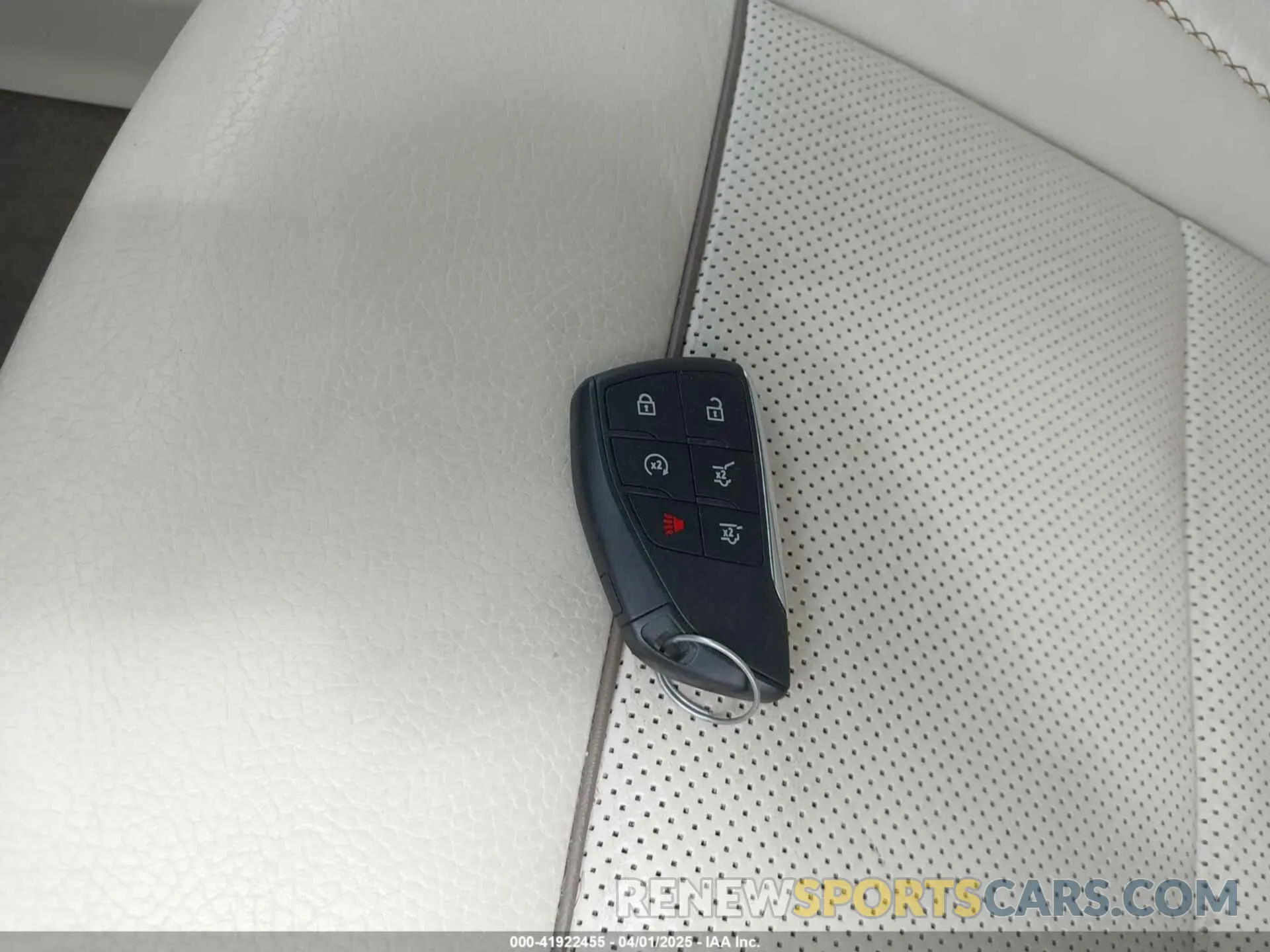 11 fotografías del automóvil dañado 1GKS1DKL7MR469385 GMC YUKON 2021