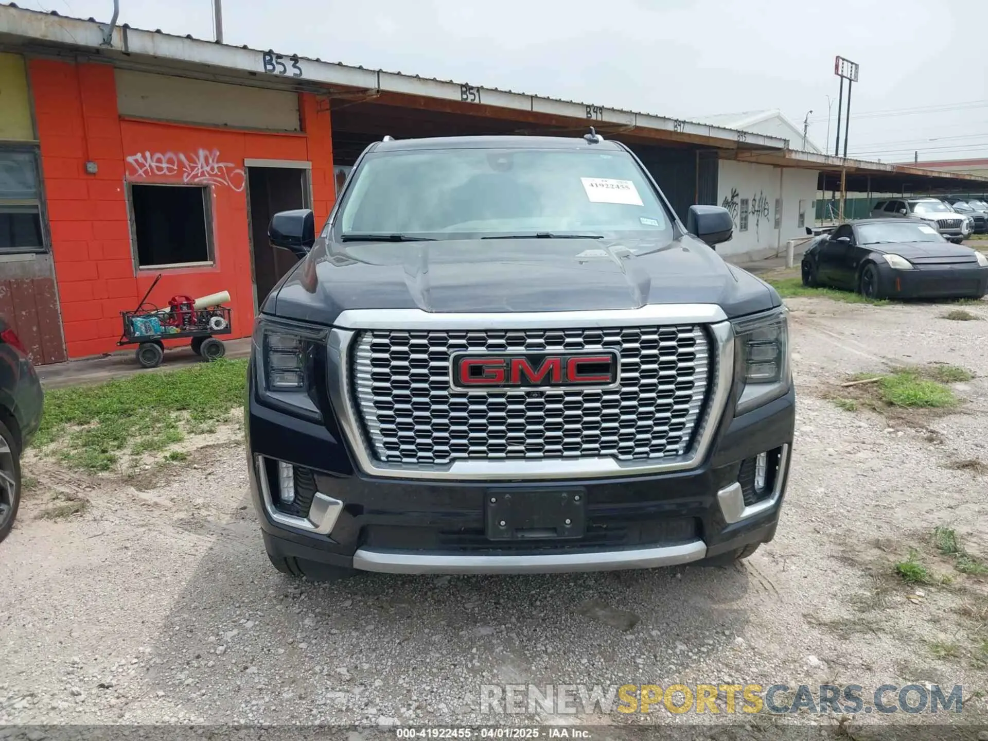 12 fotografías del automóvil dañado 1GKS1DKL7MR469385 GMC YUKON 2021