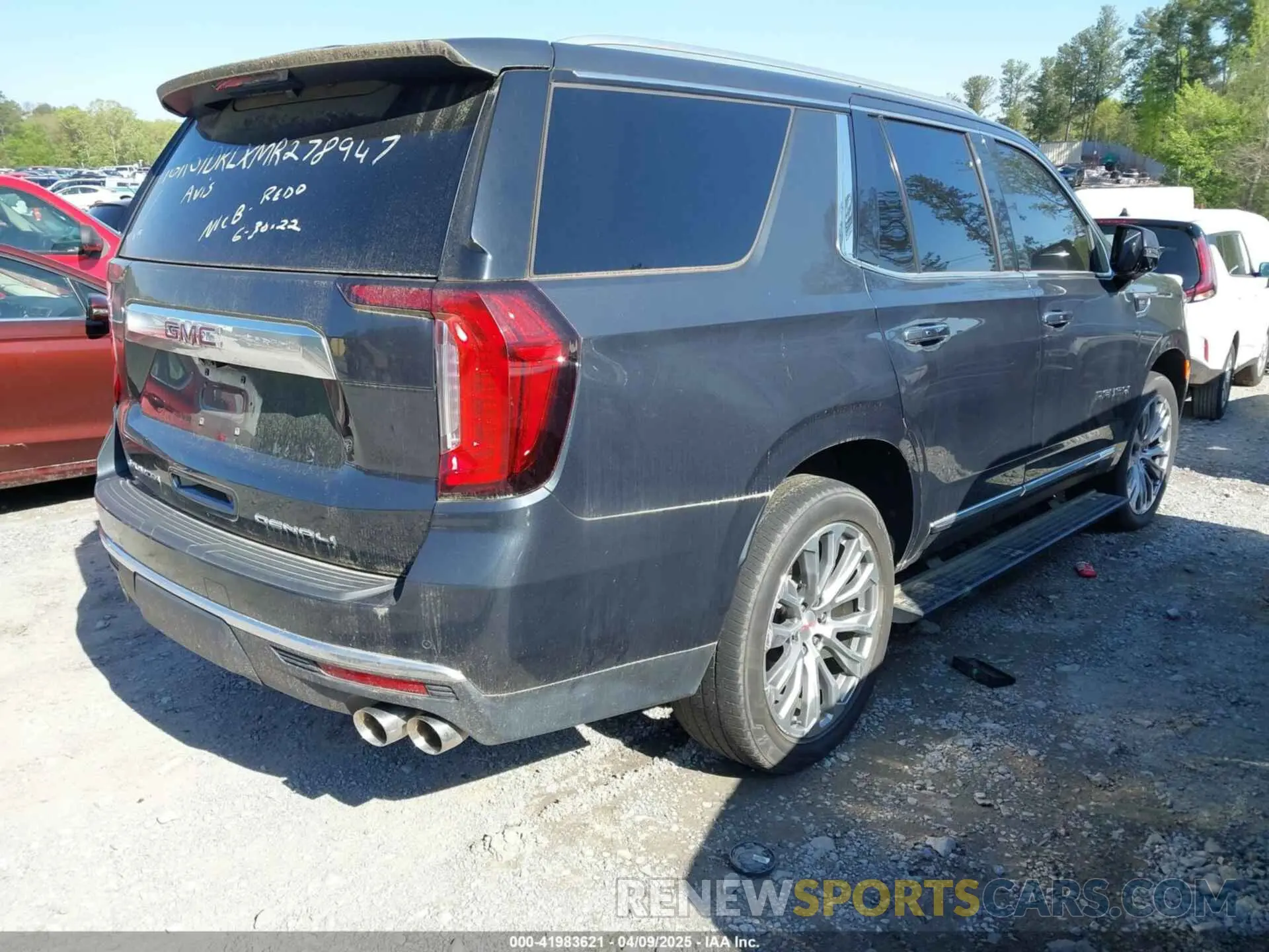 4 fotografías del automóvil dañado 1GKS1DKLXMR278947 GMC YUKON 2021