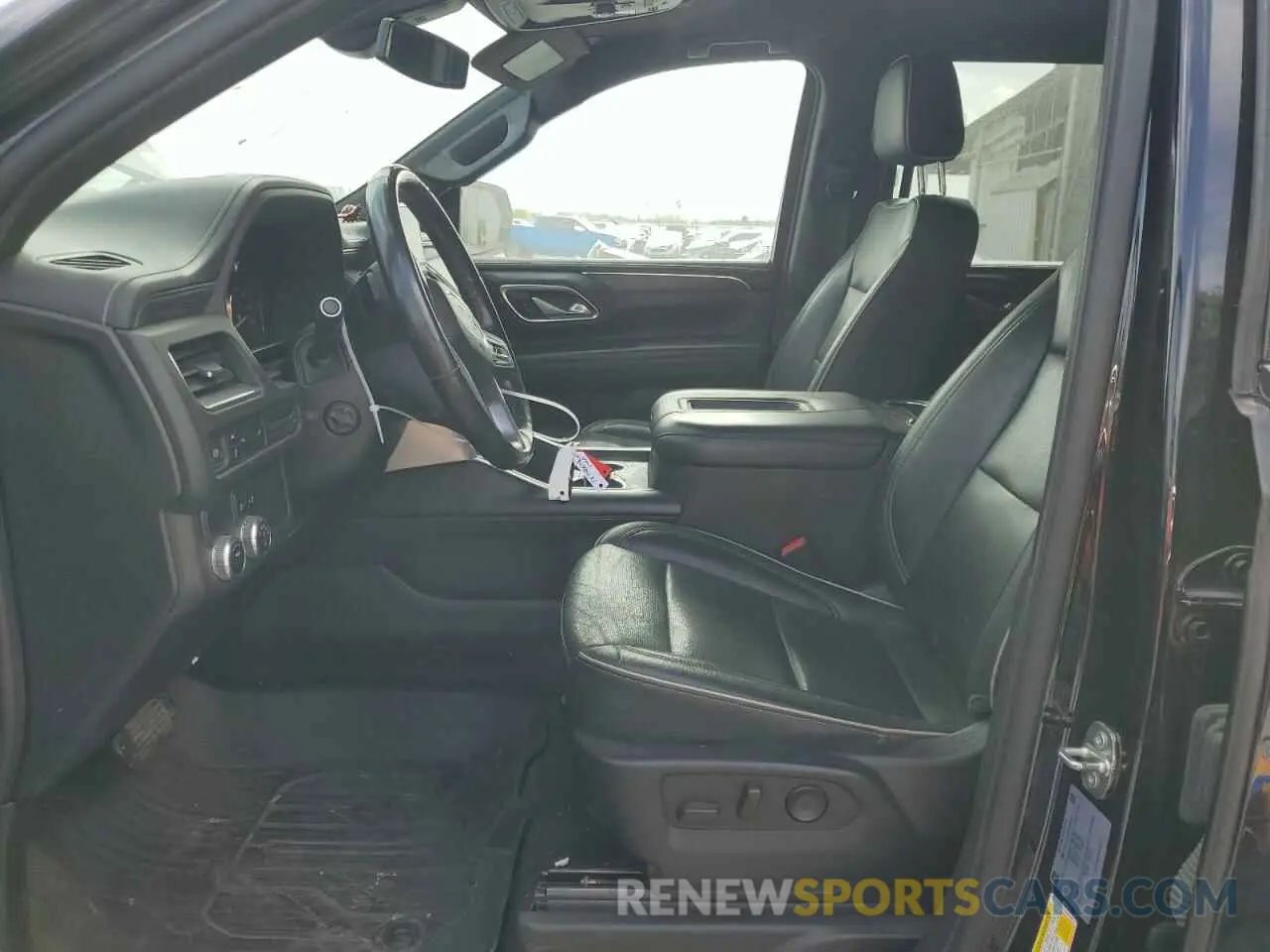 7 fotografías del automóvil dañado 1GKS1GKD8MR488604 GMC YUKON 2021