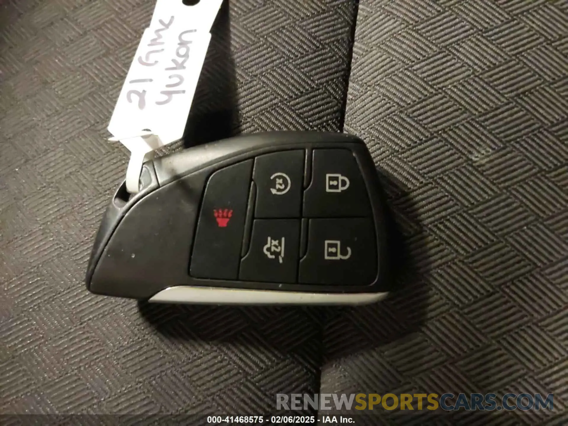 11 fotografías del automóvil dañado 1GKS2AKD5MR404460 GMC YUKON 2021