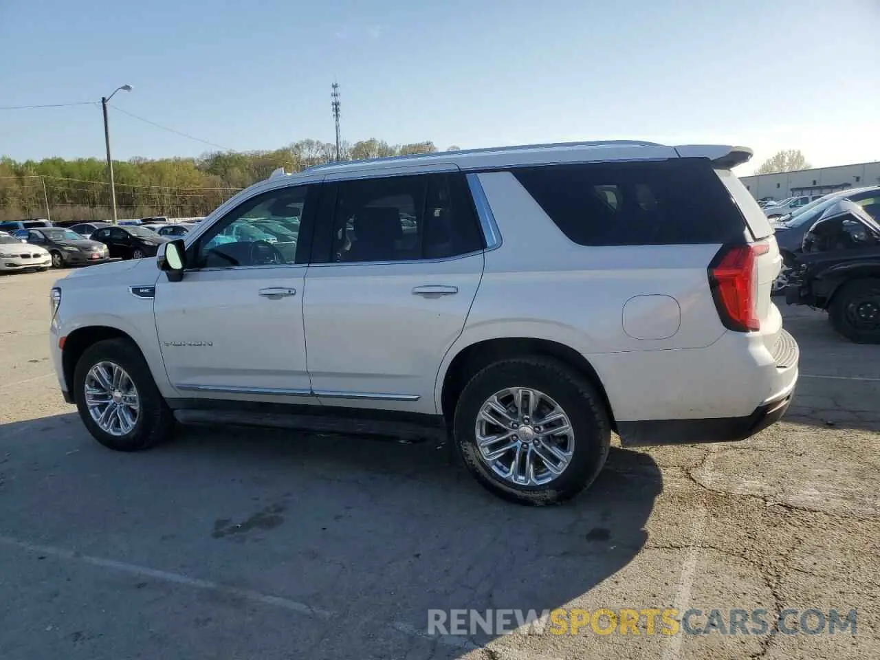 2 fotografías del automóvil dañado 1GKS2BKD2MR148235 GMC YUKON 2021