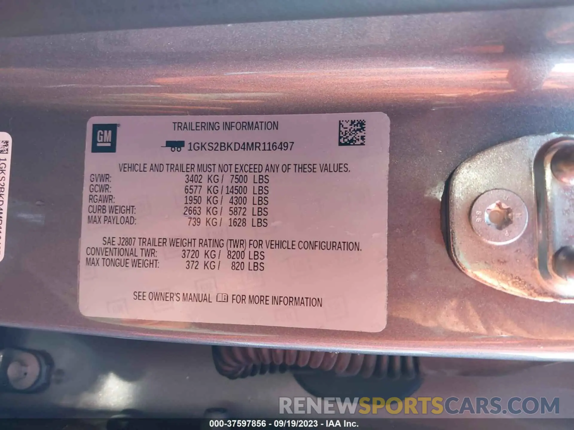 9 fotografías del automóvil dañado 1GKS2BKD4MR116497 GMC YUKON 2021
