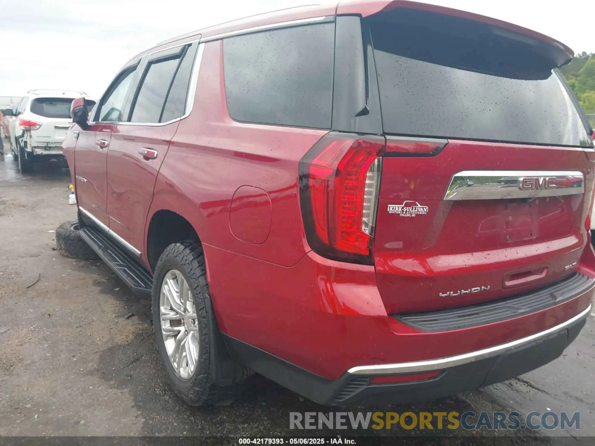 3 fotografías del automóvil dañado 1GKS2BKD4MR448858 GMC YUKON 2021