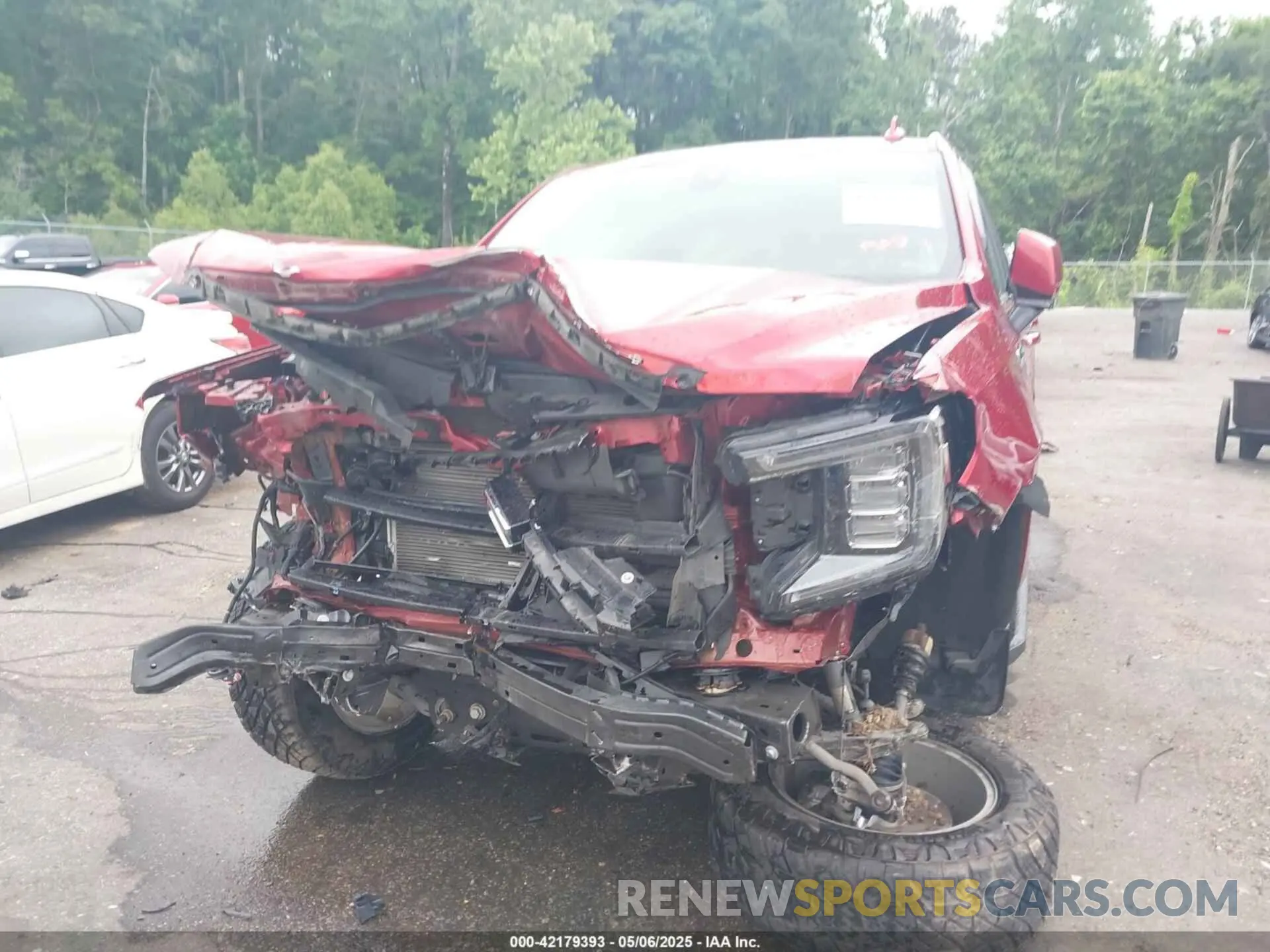 6 fotografías del automóvil dañado 1GKS2BKD4MR448858 GMC YUKON 2021