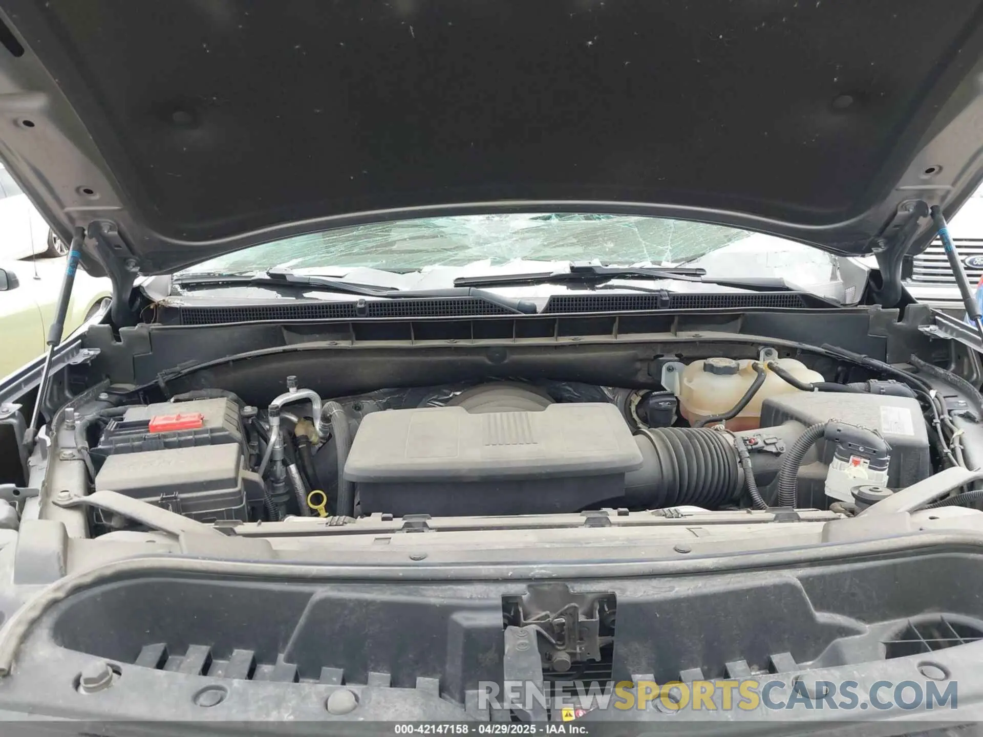 10 fotografías del automóvil dañado 1GKS2BKD5MR389349 GMC YUKON 2021