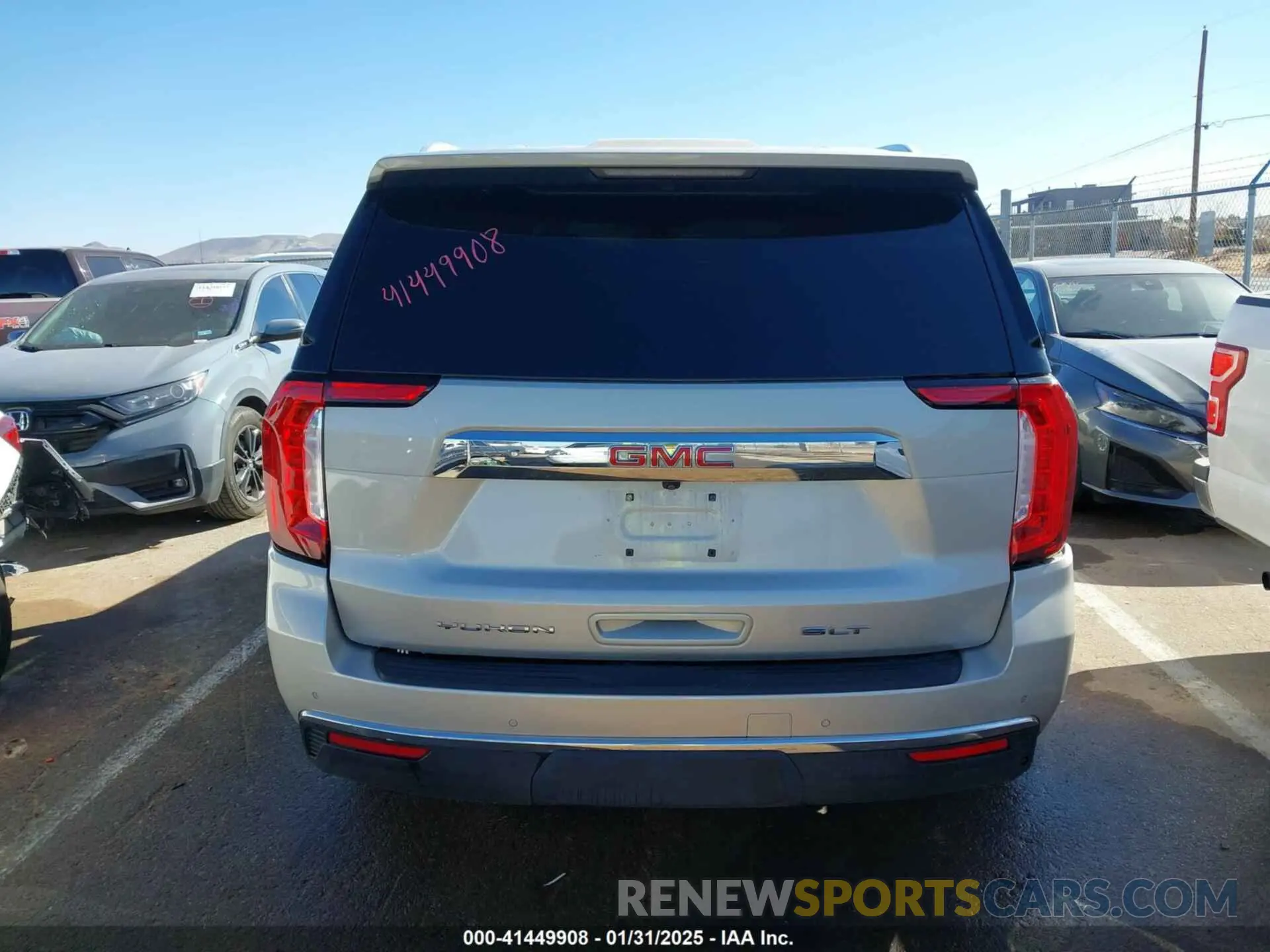 15 fotografías del automóvil dañado 1GKS2BKD5MR424083 GMC YUKON 2021
