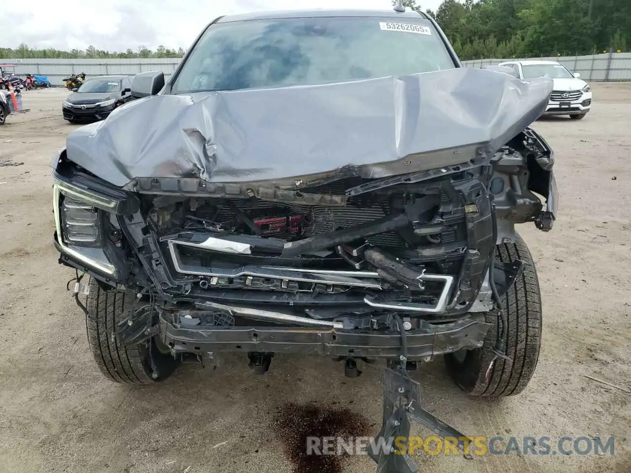 5 fotografías del automóvil dañado 1GKS2BKD7MR118891 GMC YUKON 2021