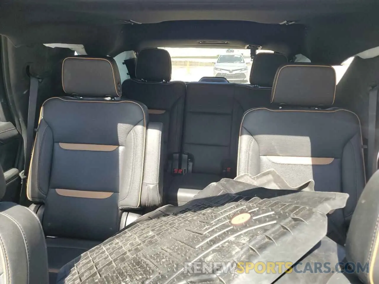 10 fotografías del automóvil dañado 1GKS2CKD0MR480616 GMC YUKON 2021