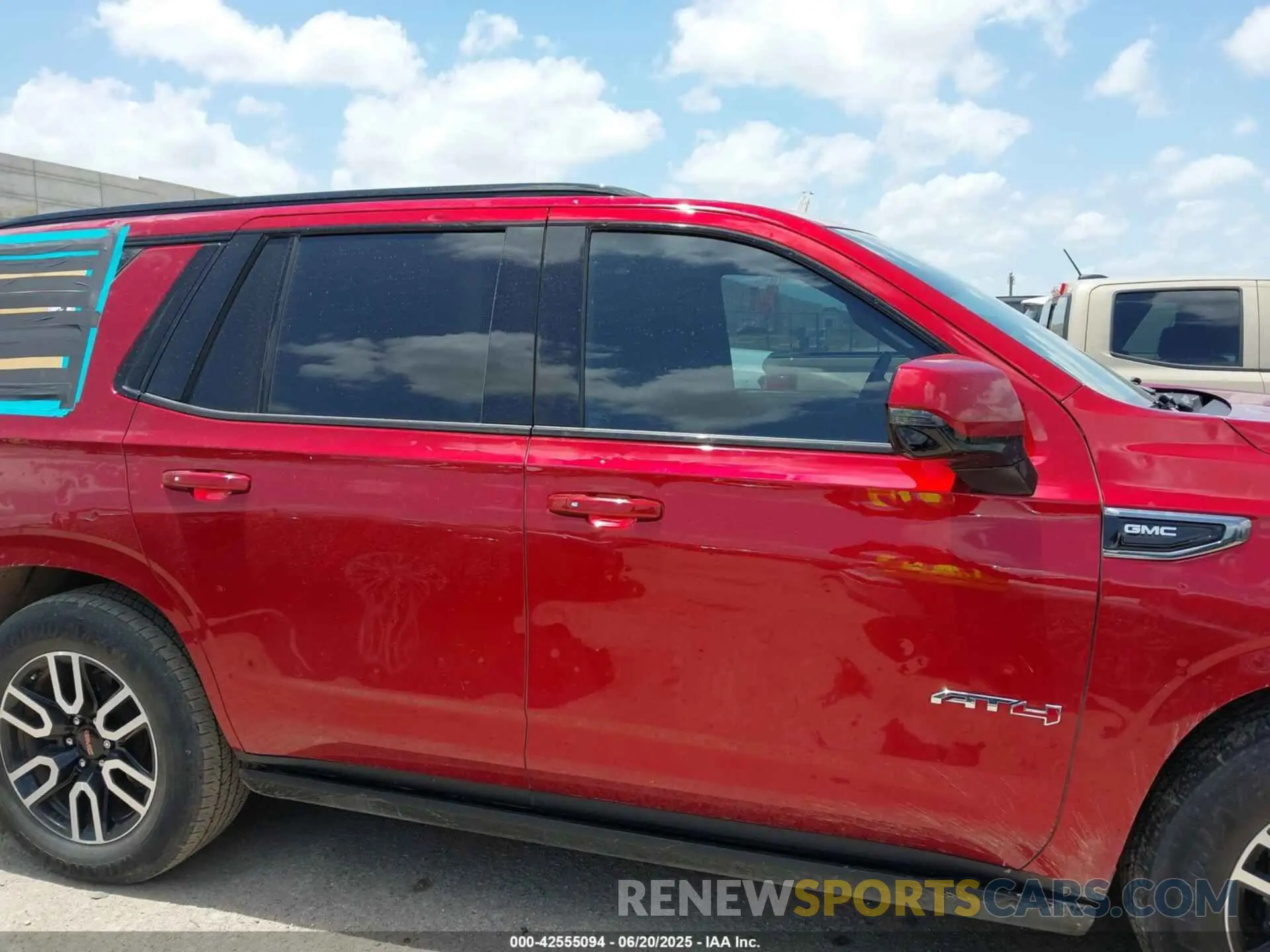13 fotografías del automóvil dañado 1GKS2CKD5MR266771 GMC YUKON 2021