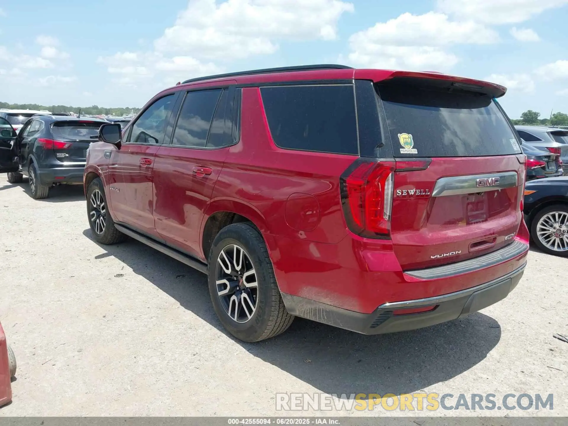 3 fotografías del automóvil dañado 1GKS2CKD5MR266771 GMC YUKON 2021