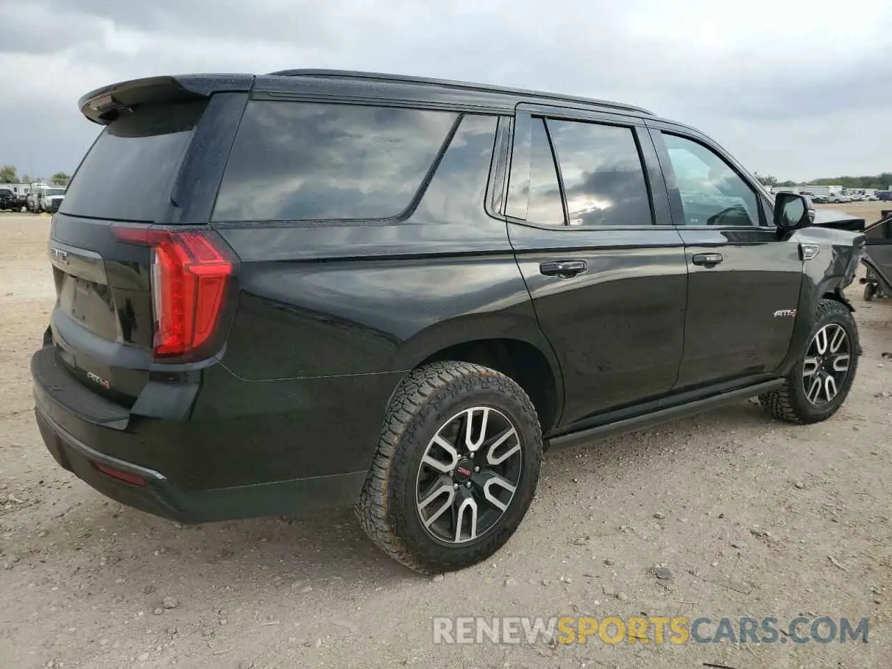 3 fotografías del automóvil dañado 1GKS2CKDXMR417491 GMC YUKON 2021